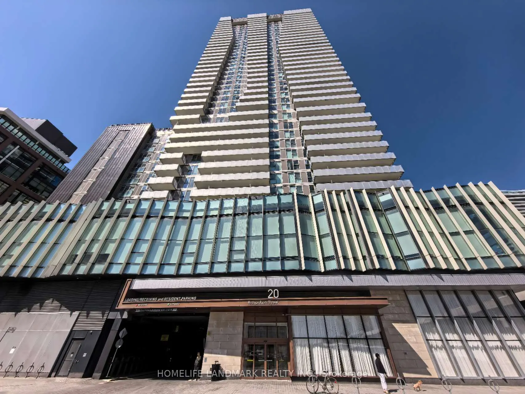 20 Richardson Street, #409