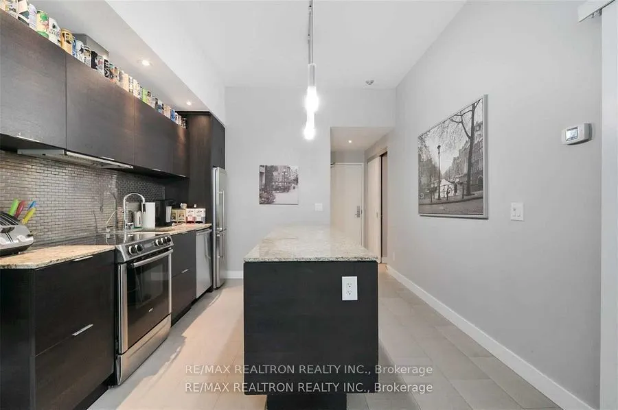 8 Charlotte Street, #214