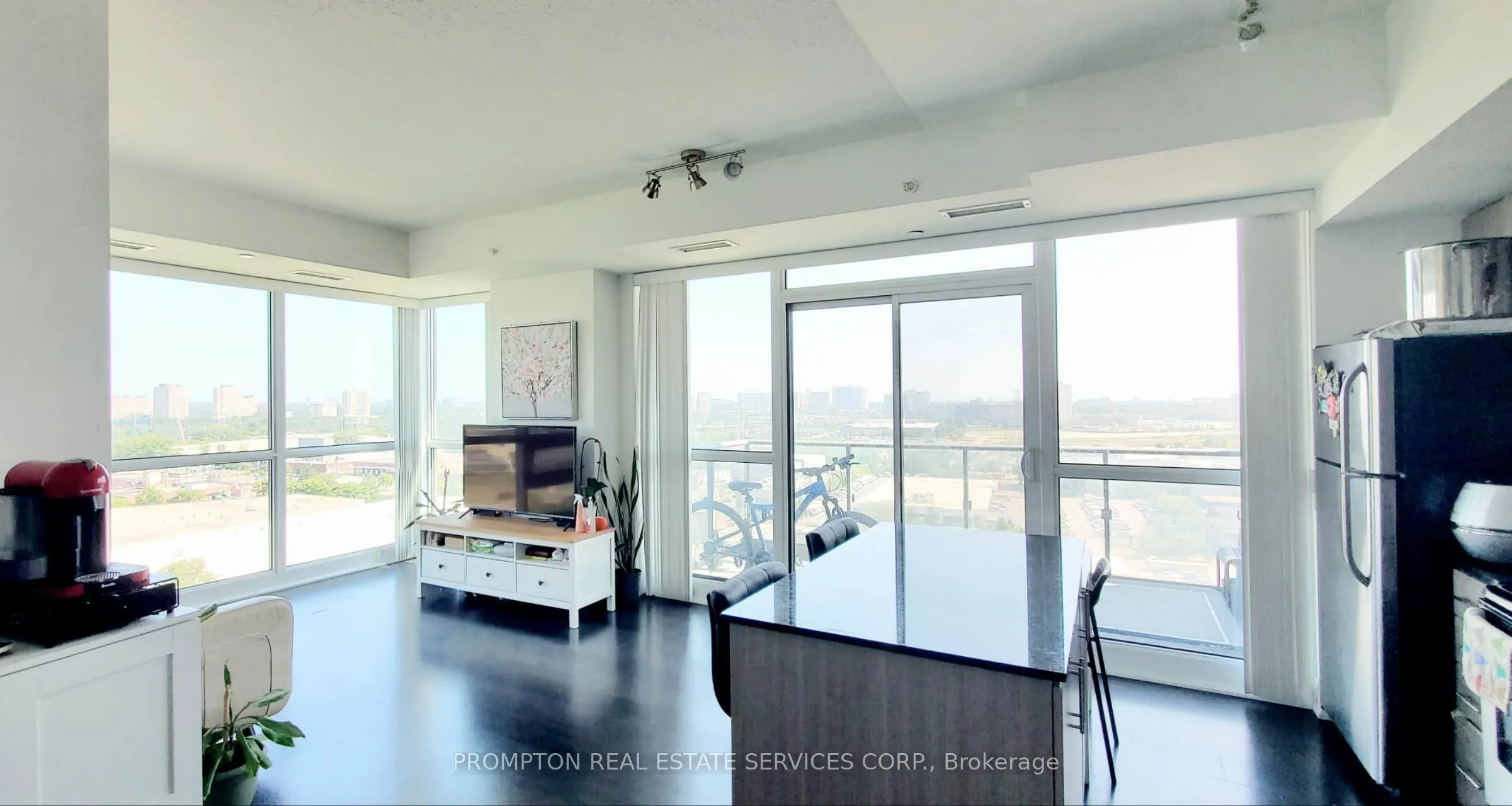160 Vanderhoof Avenue, #1505