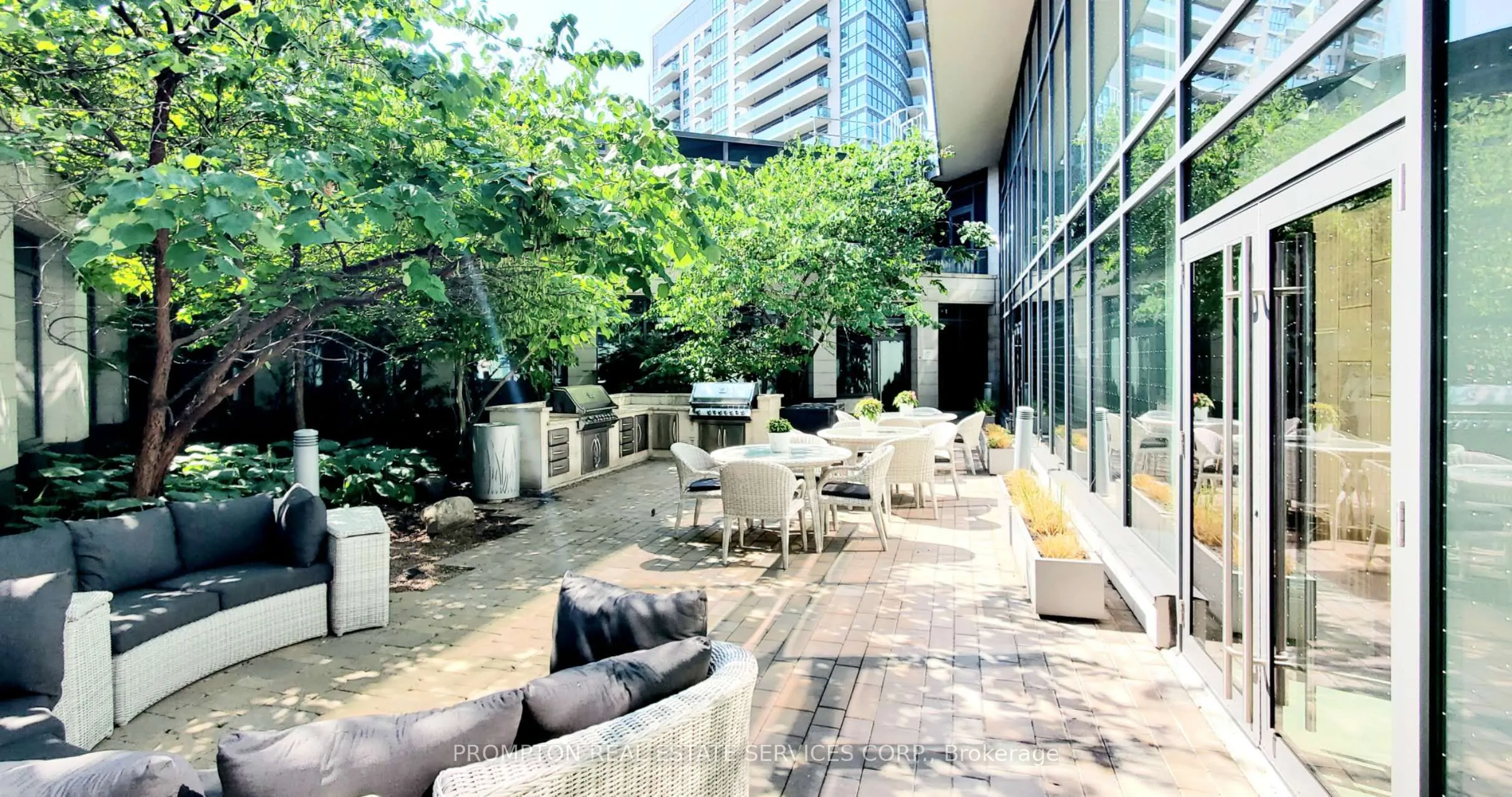 160 Vanderhoof Avenue, #1505