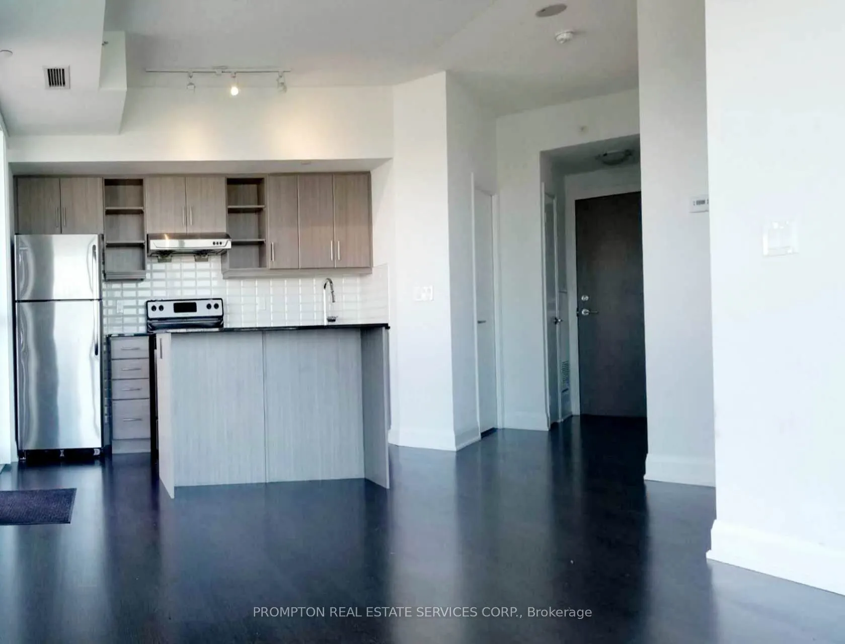 160 Vanderhoof Avenue, #1505