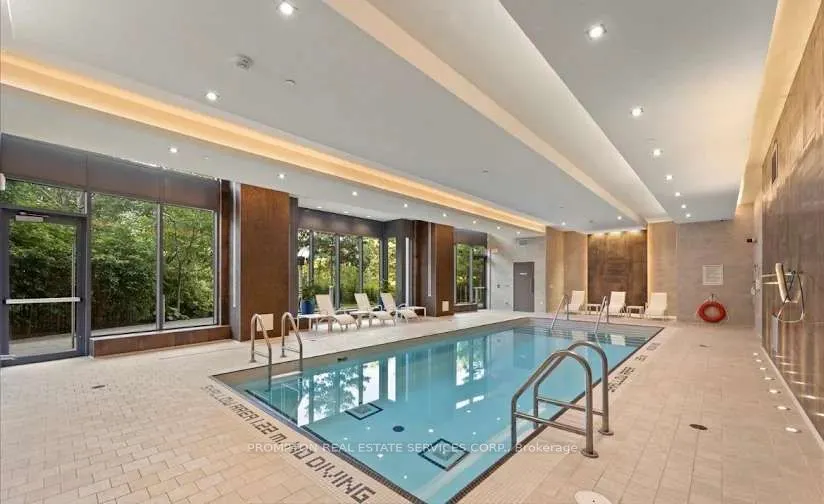 160 Vanderhoof Avenue, #1505