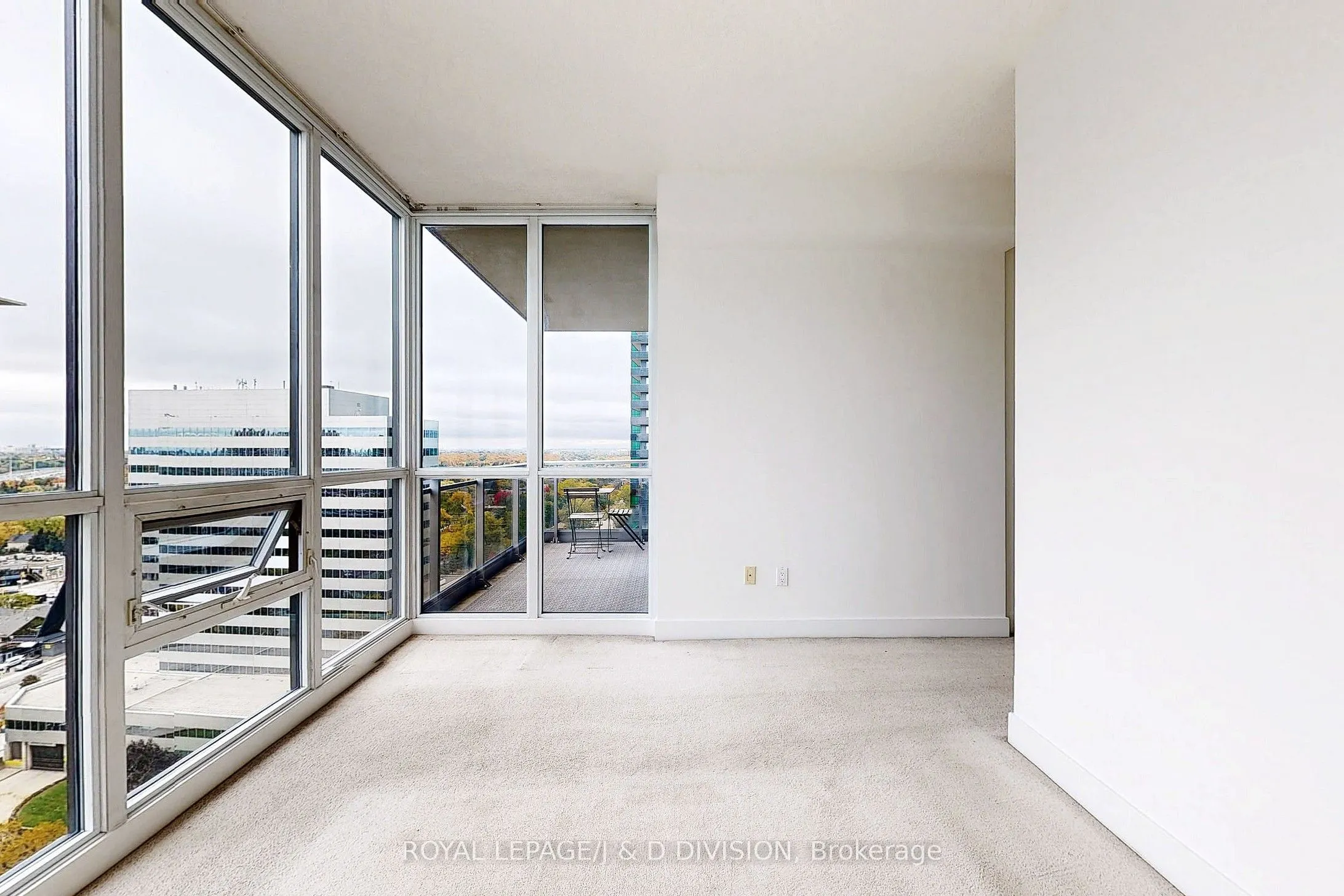 23 Sheppard Avenue E, #2210