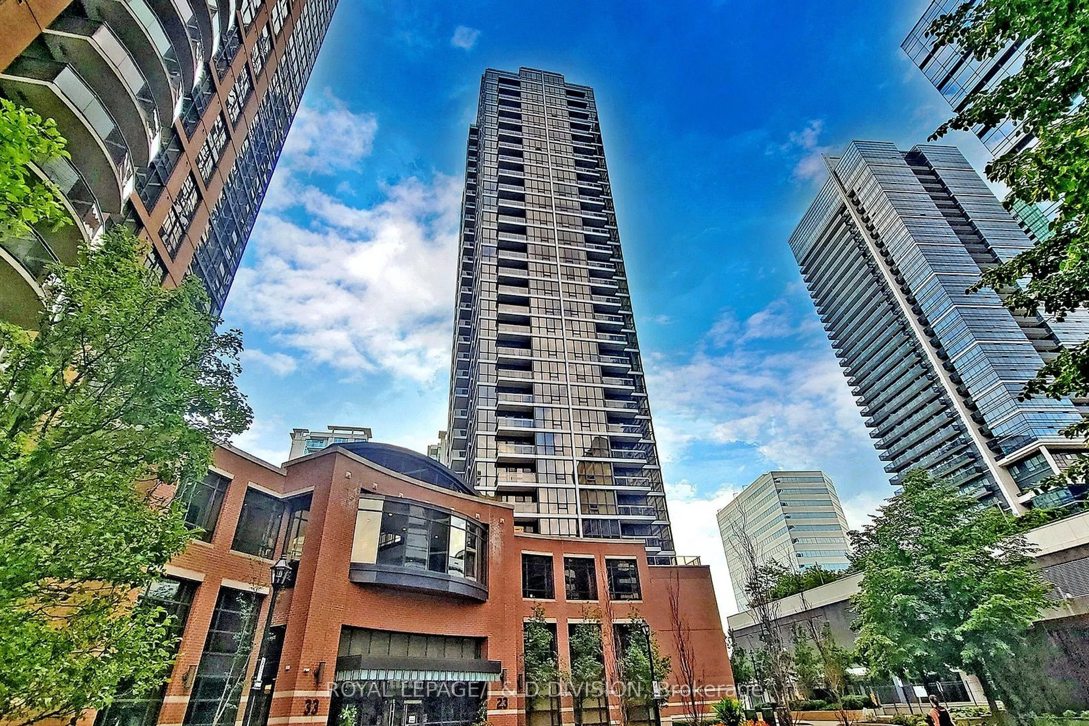 23 Sheppard Avenue E, #2210
