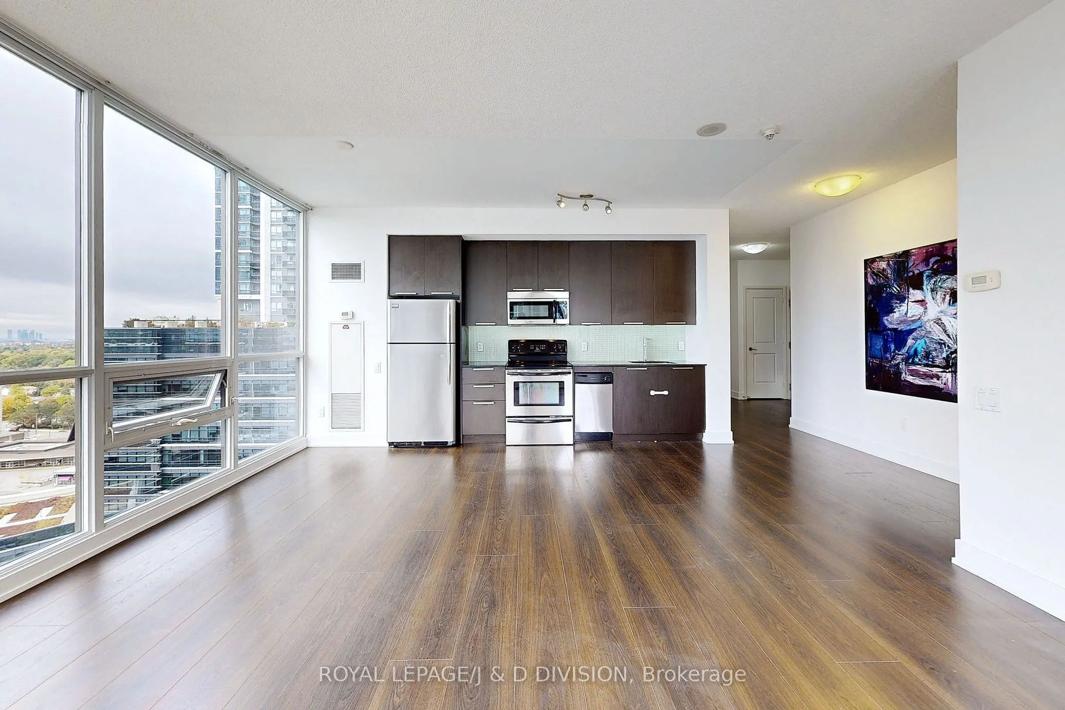 23 Sheppard Avenue E, #2210