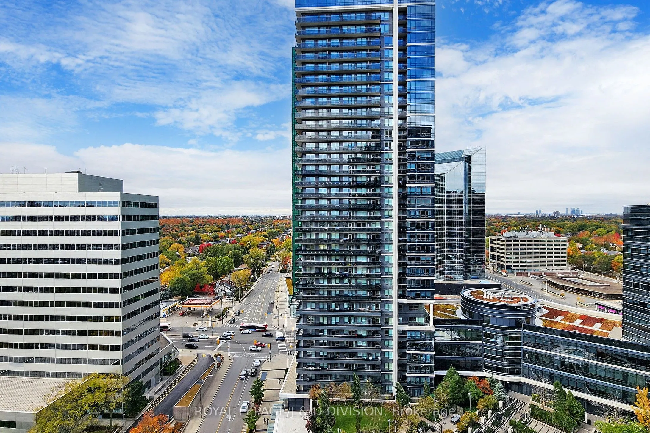 23 Sheppard Avenue E, #2210