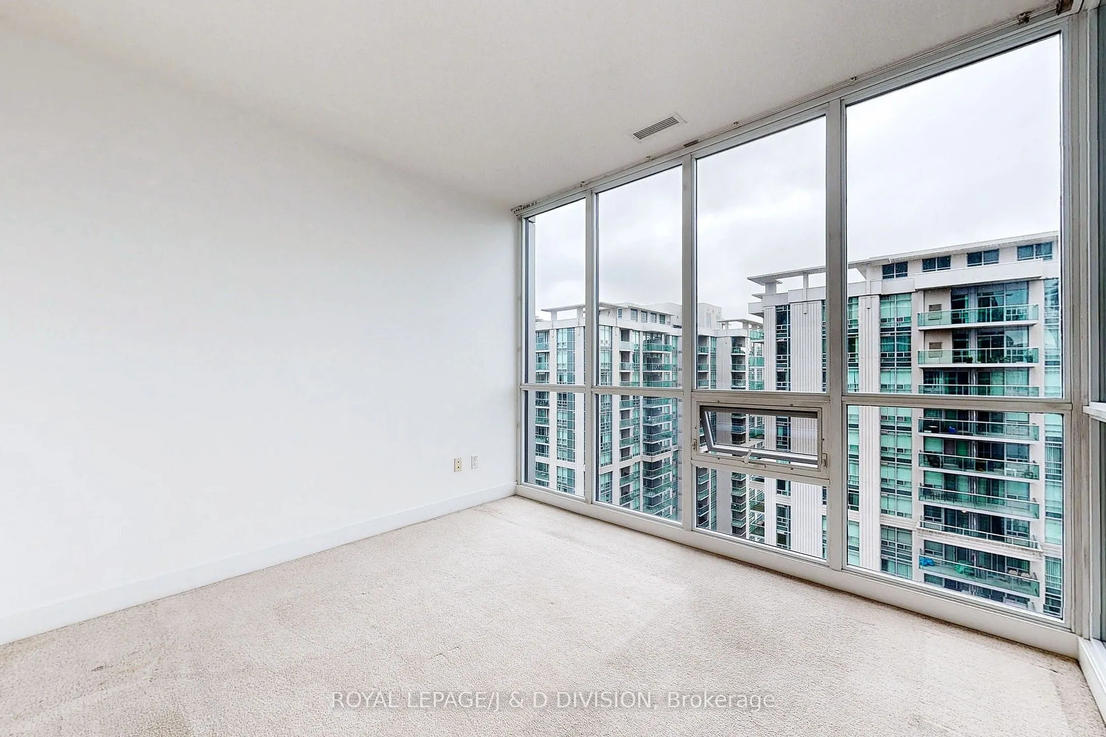 23 Sheppard Avenue E, #2210