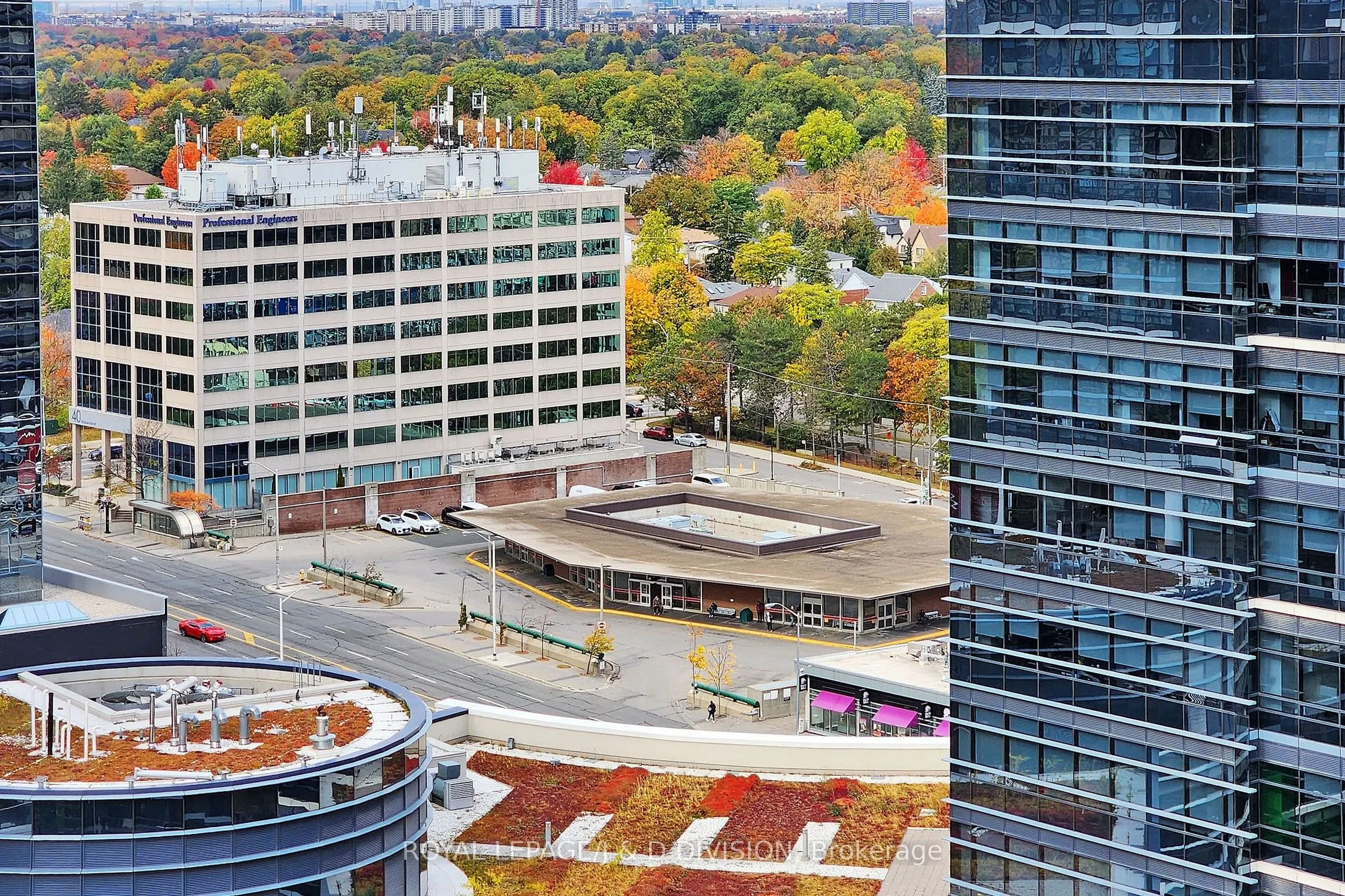 23 Sheppard Avenue E, #2210