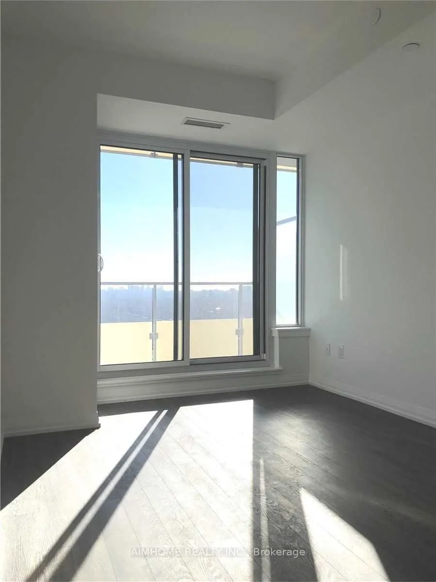 75 Canterbury Place, ##2717
