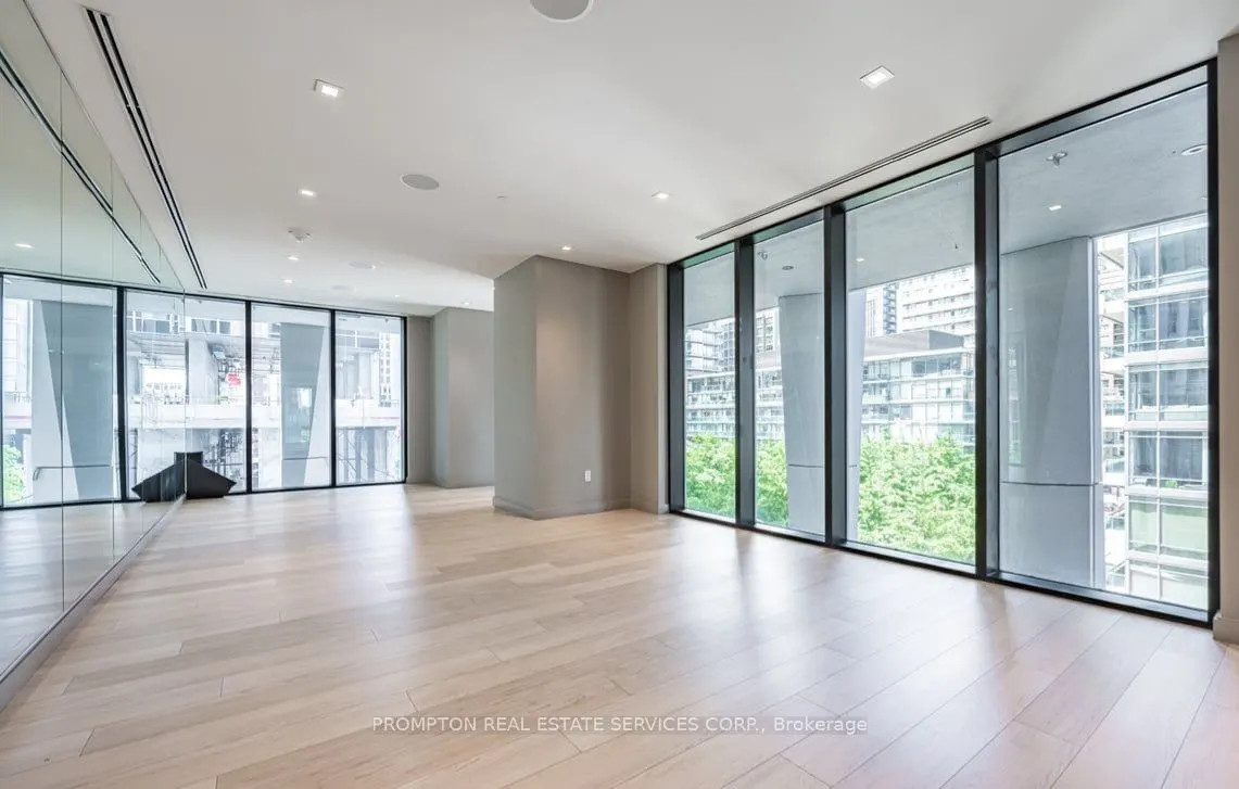1 Yorkville Avenue, #2602
