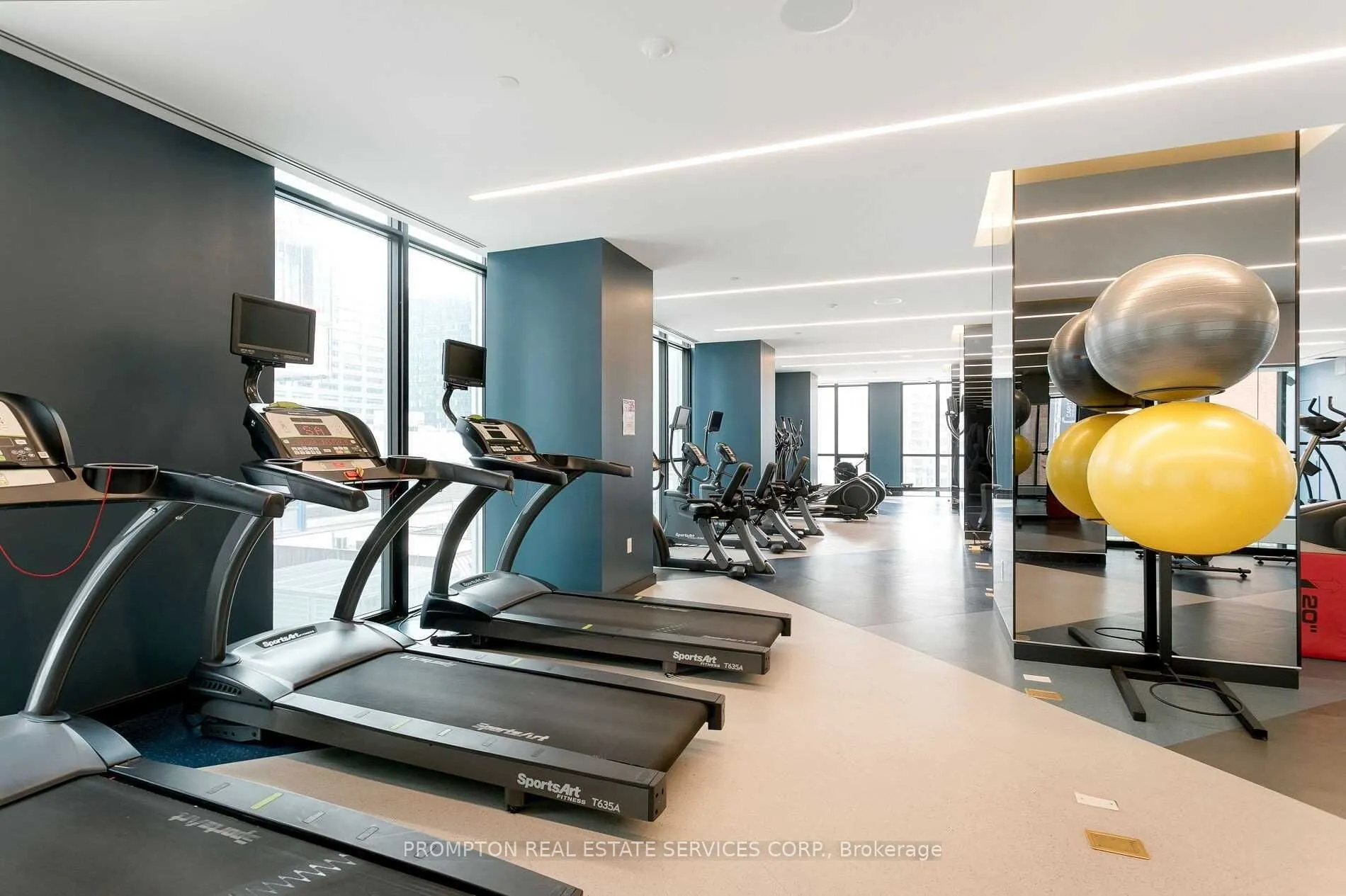 1 Yorkville Avenue, #2602