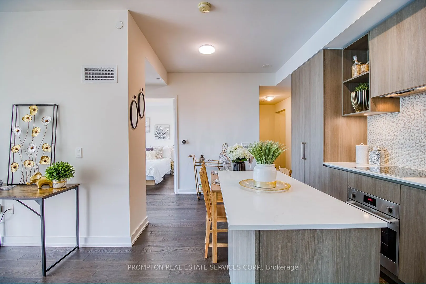 1 Yorkville Avenue, #2602