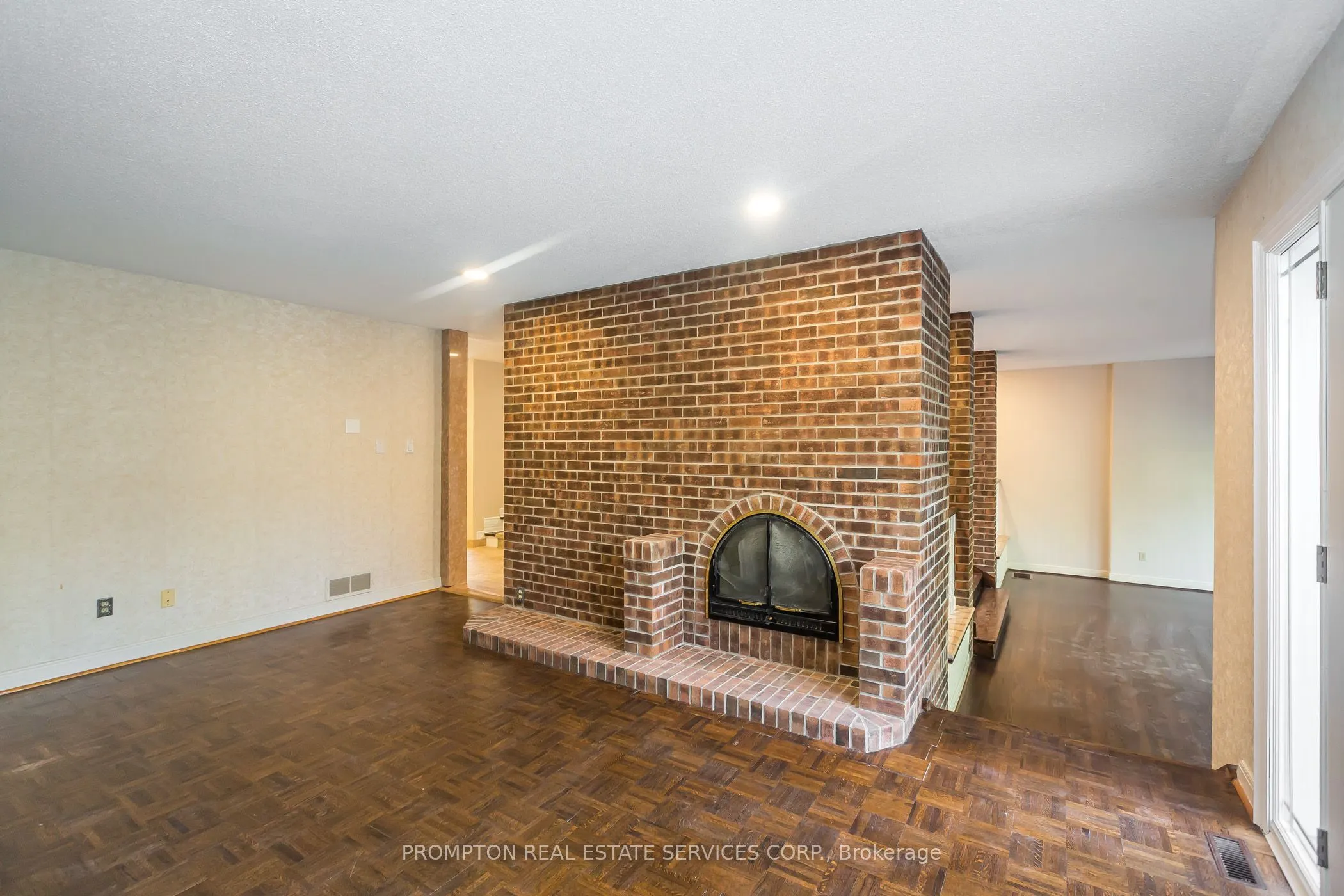 4 Sagewood Drive