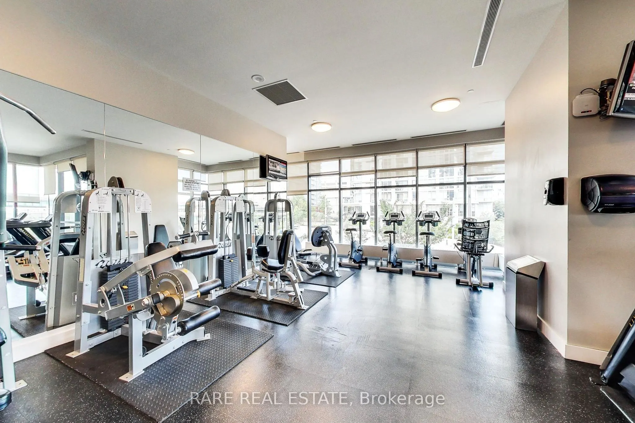 15 Brunel Court, #915