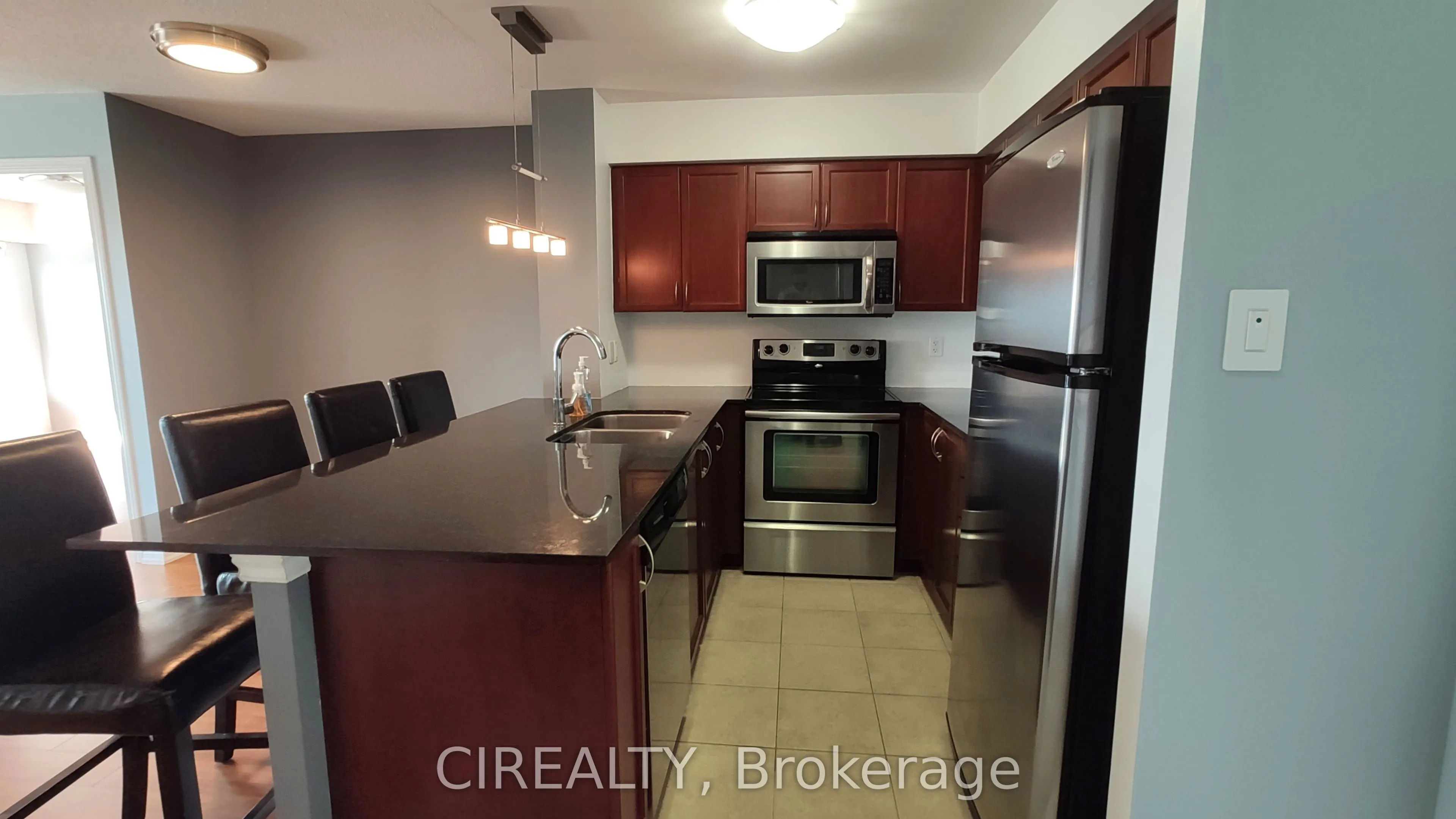 872 Sheppard Avenue W, #607