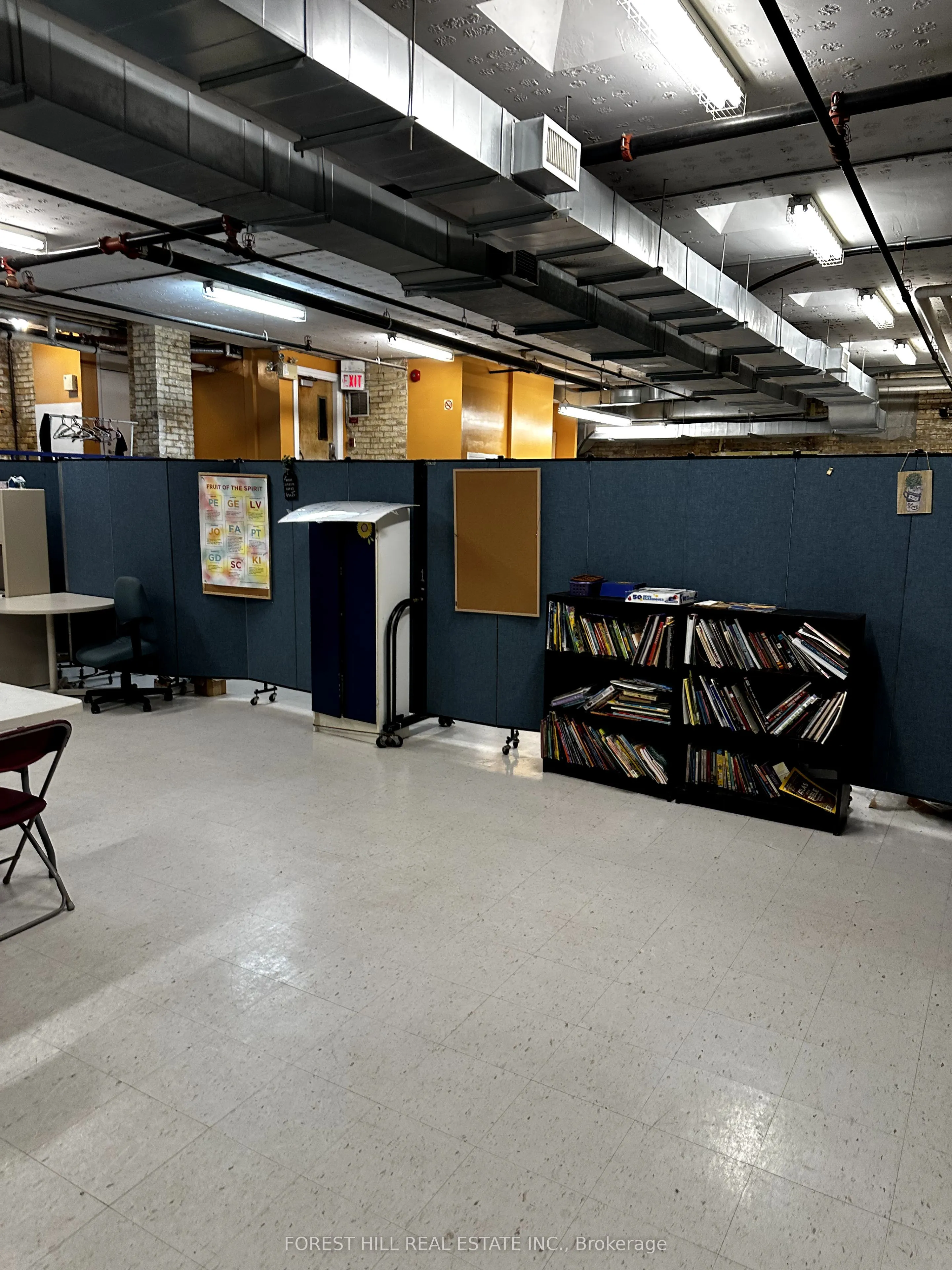 525 Bloor Street E, #Lower