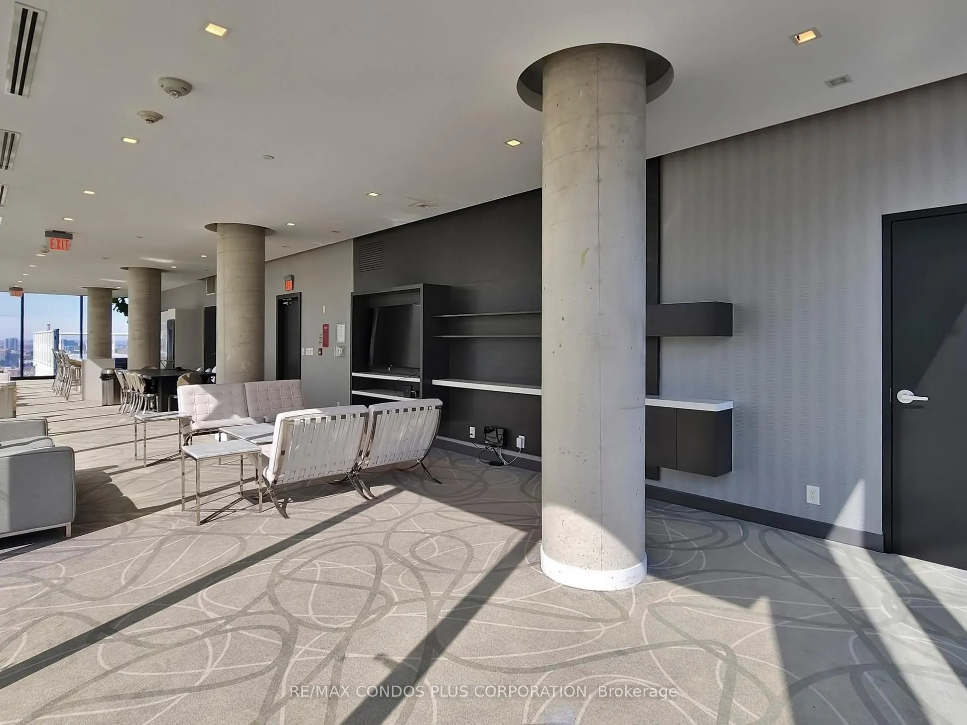 11 Charlotte Street, #1401
