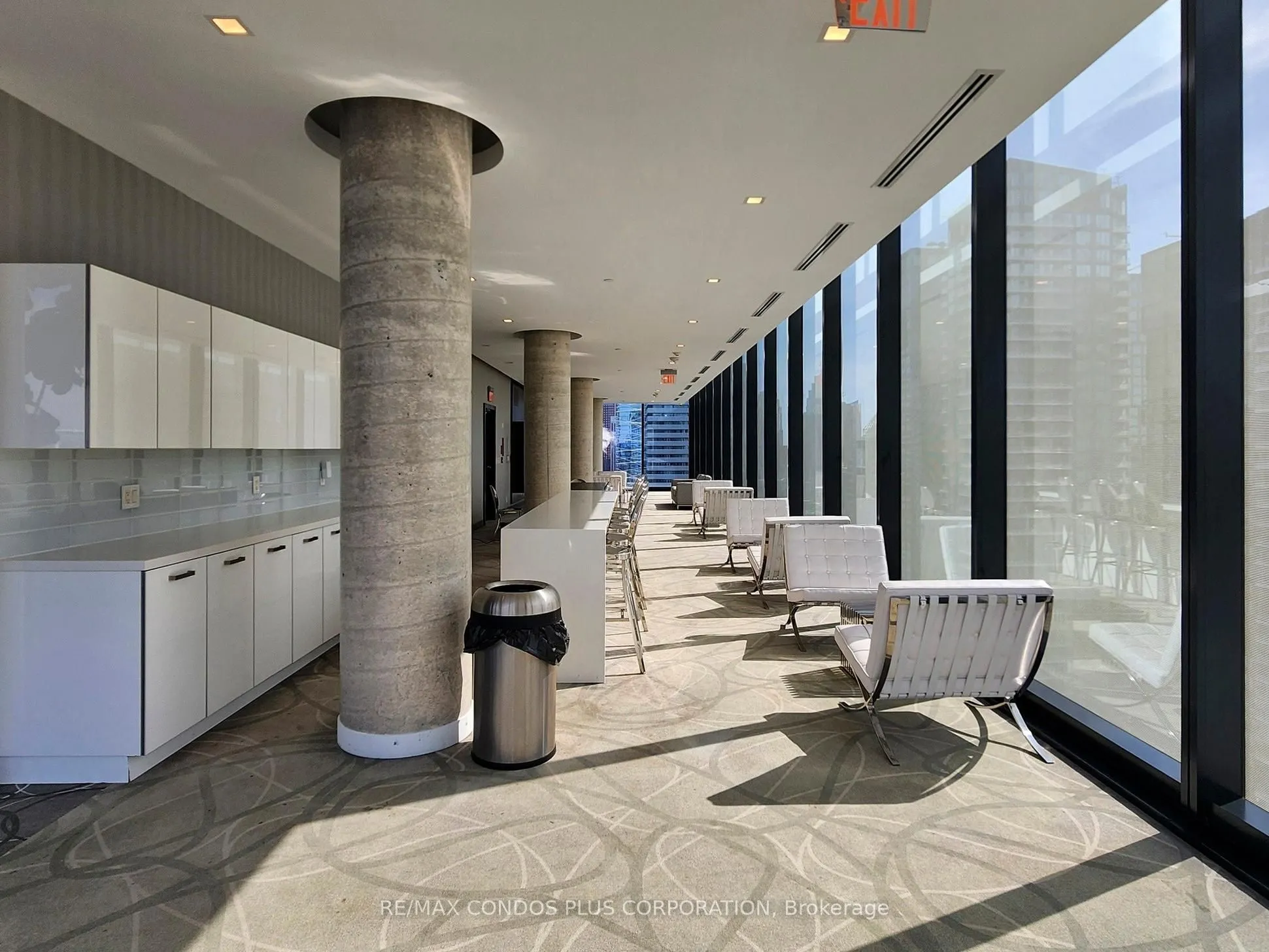 11 Charlotte Street, #1401