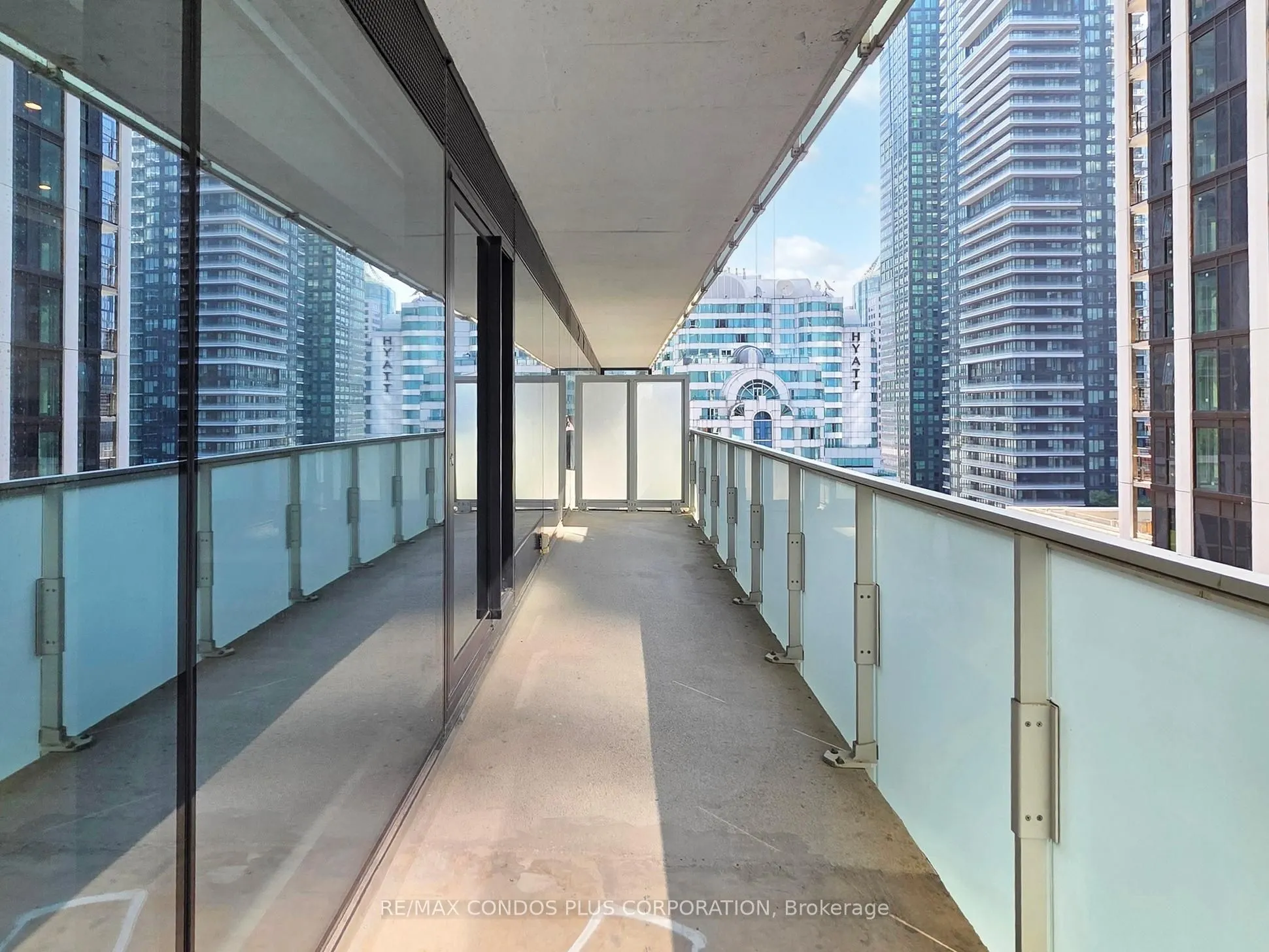 11 Charlotte Street, #1401
