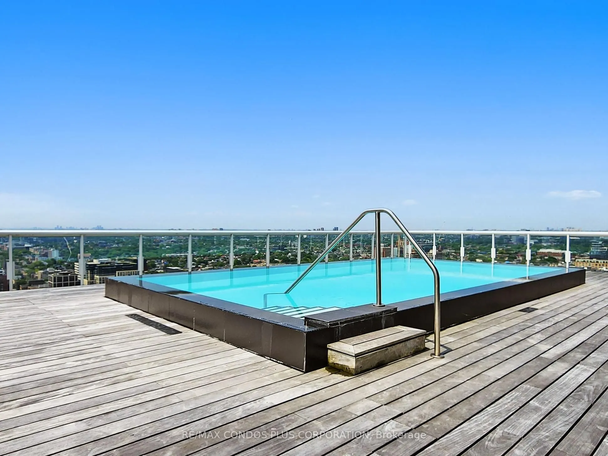 11 Charlotte Street, #1401
