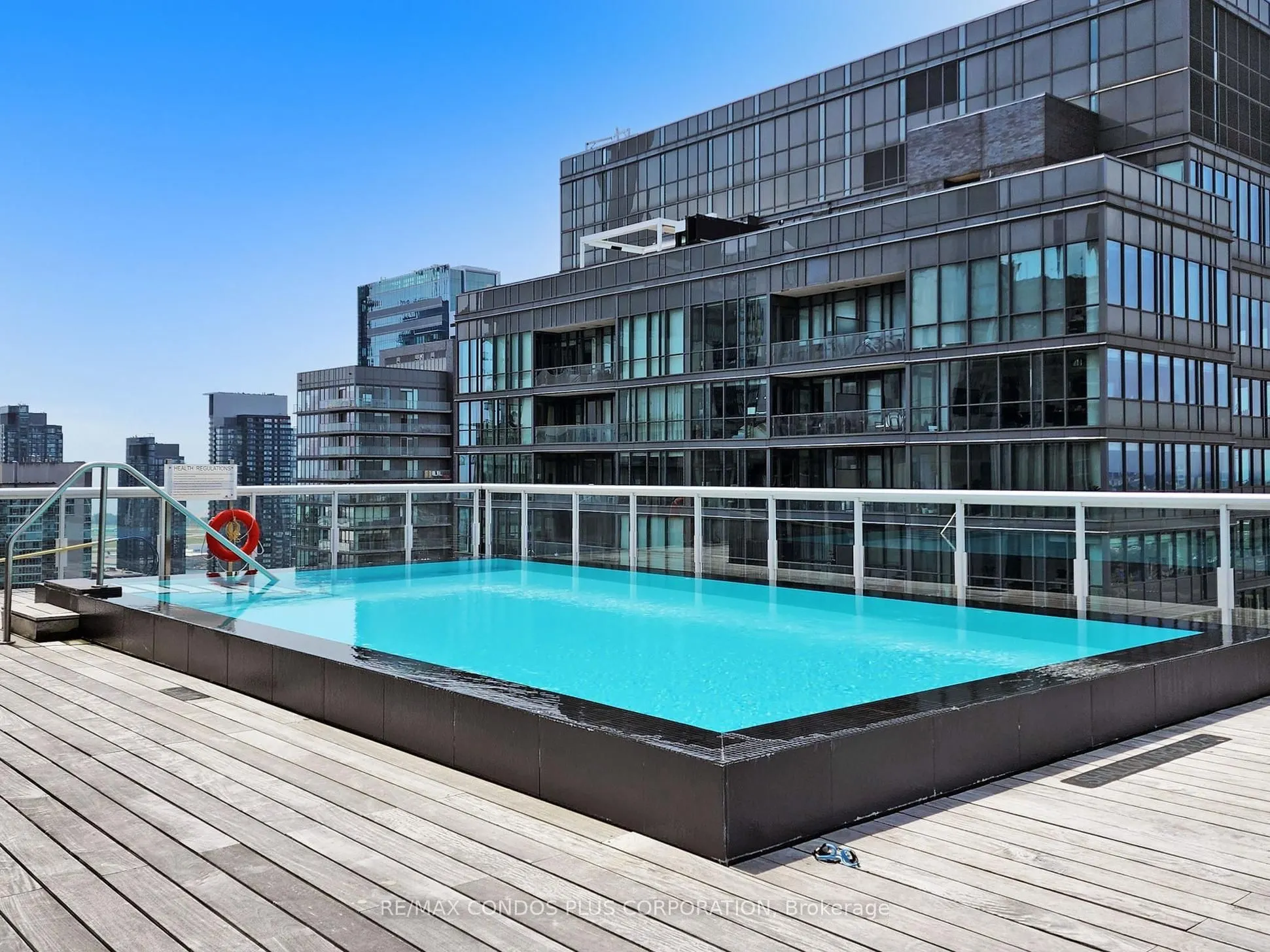 11 Charlotte Street, #1401