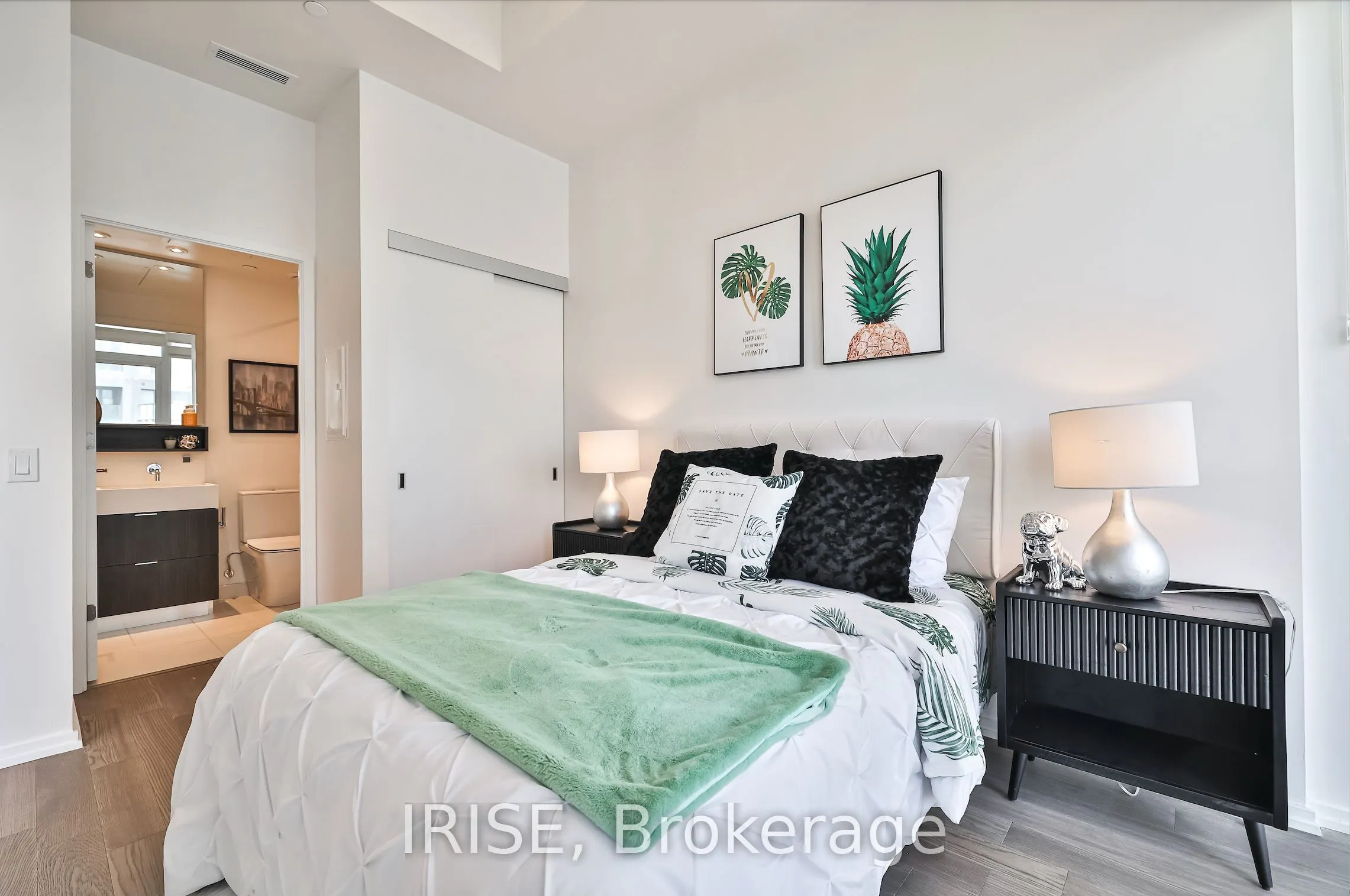 5 Soudan Avenue, #1707