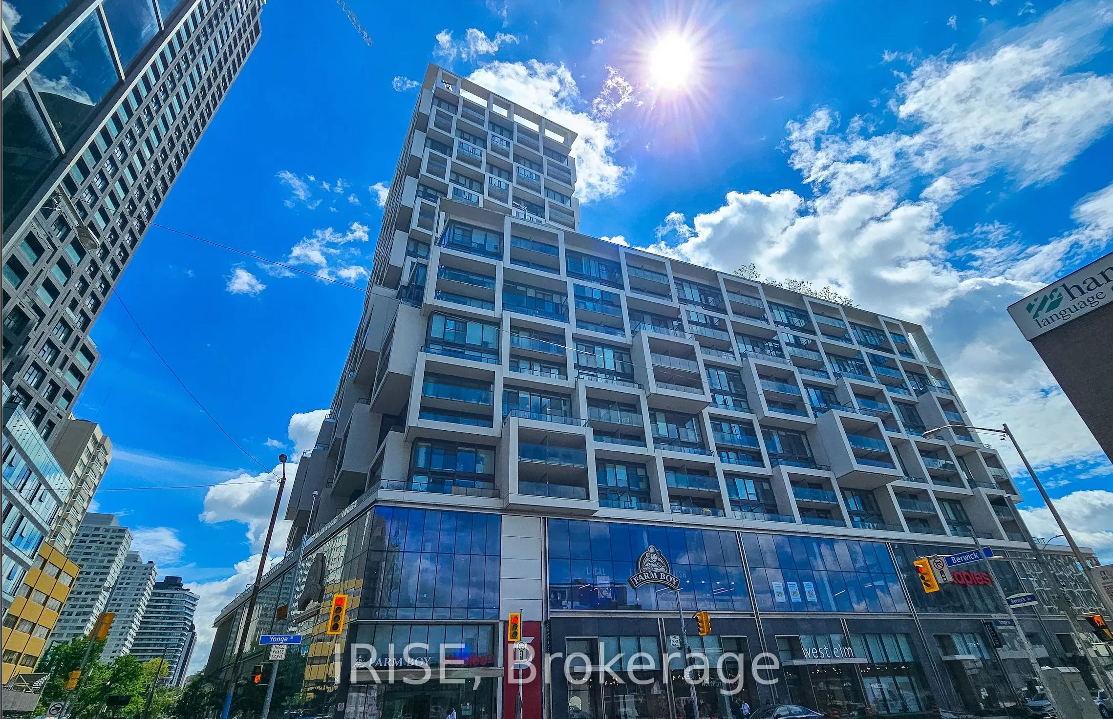 5 Soudan Avenue, #1707