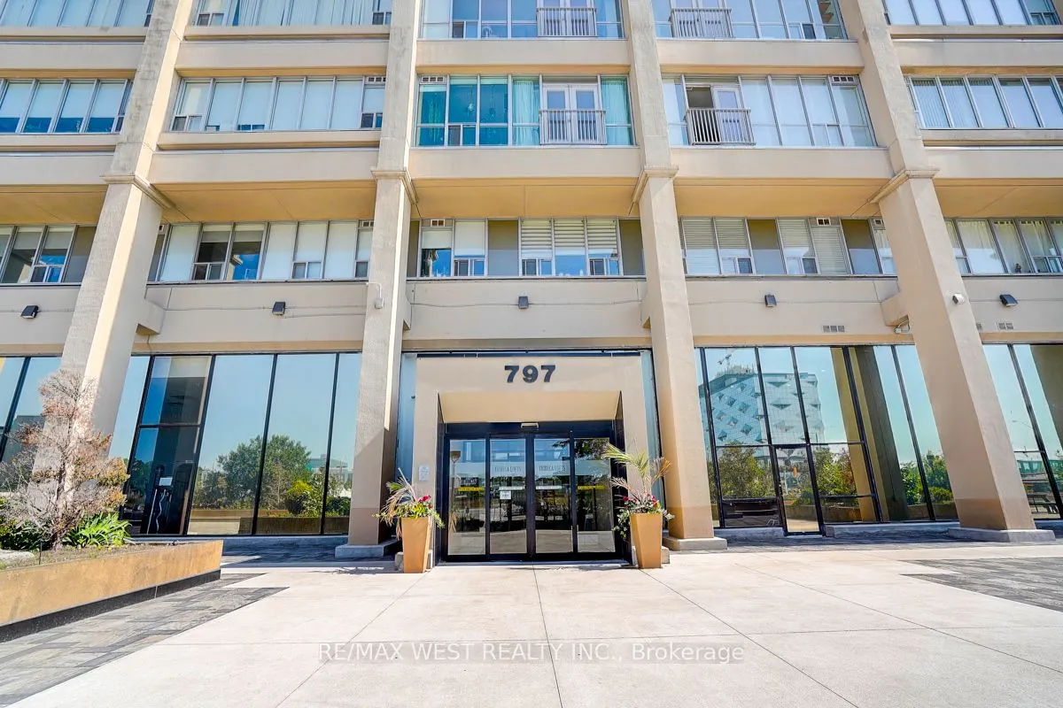 797 Don Mills Road, #1001
