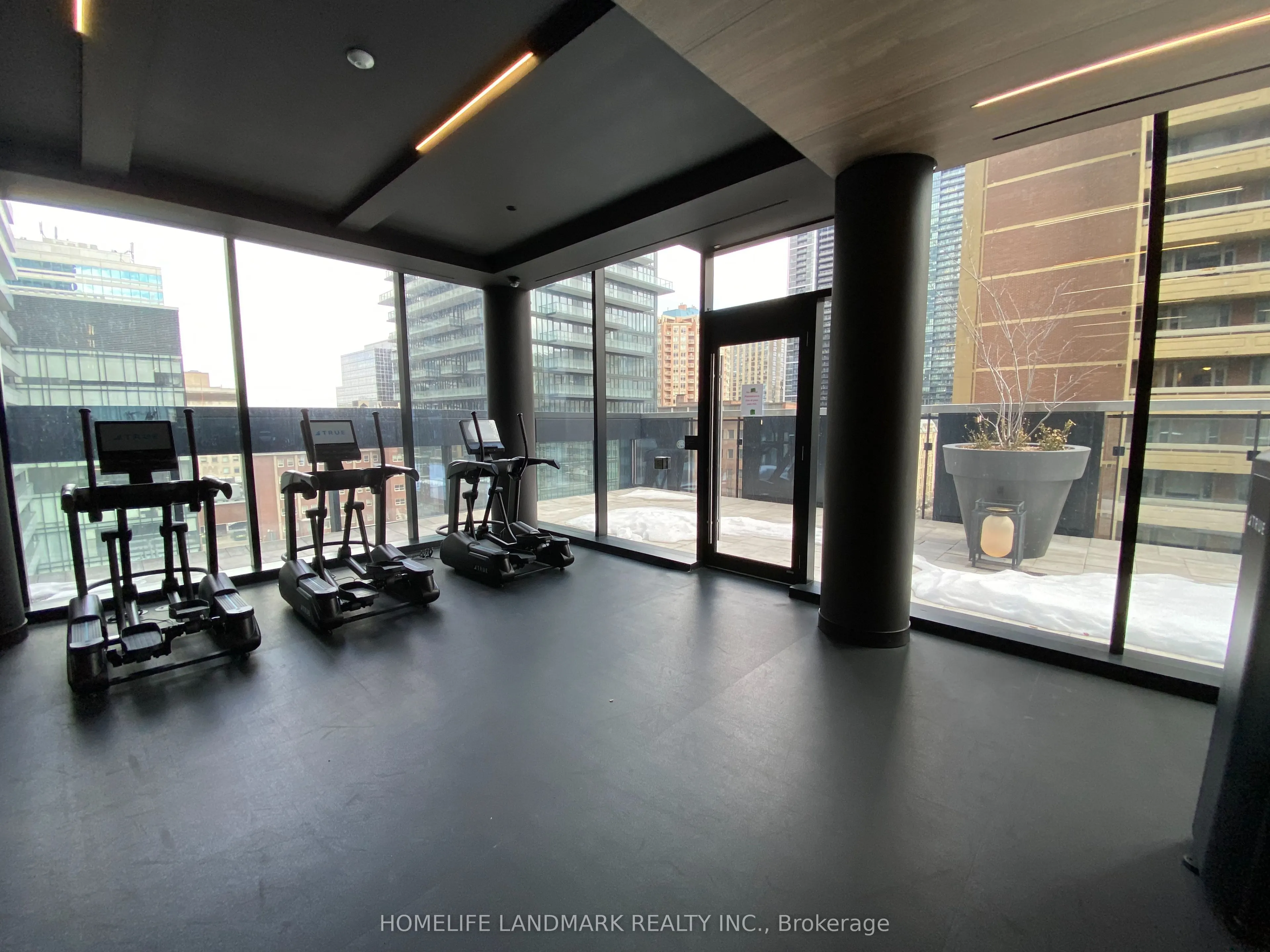 55 Charles Street E, #4511