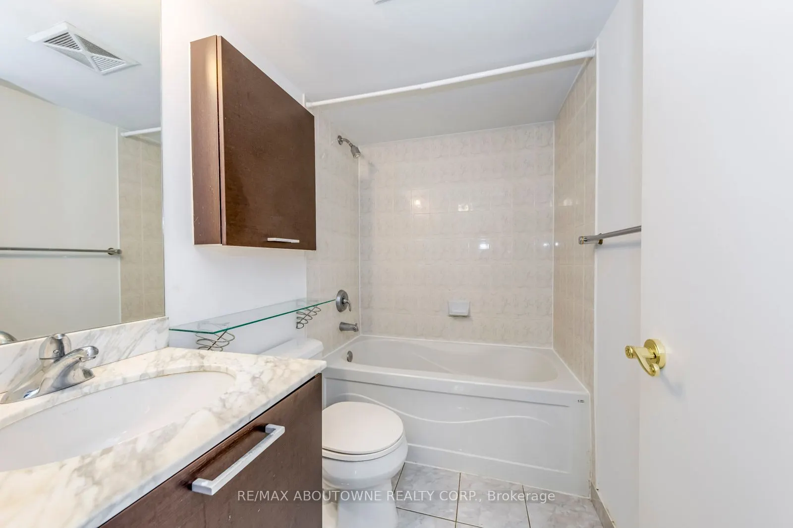 38 Grenville Street, #1502
