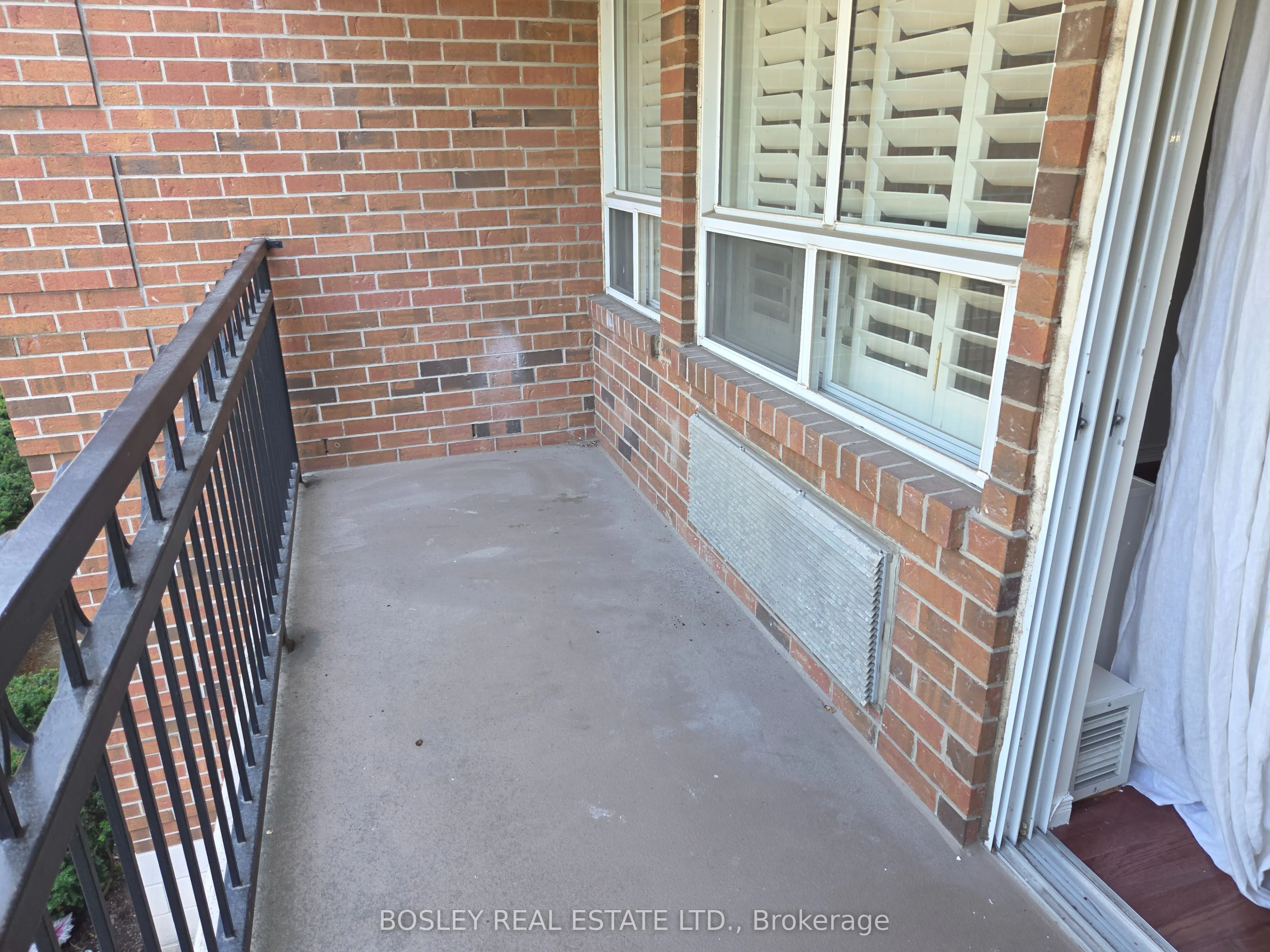 928 Millwood Road, #203