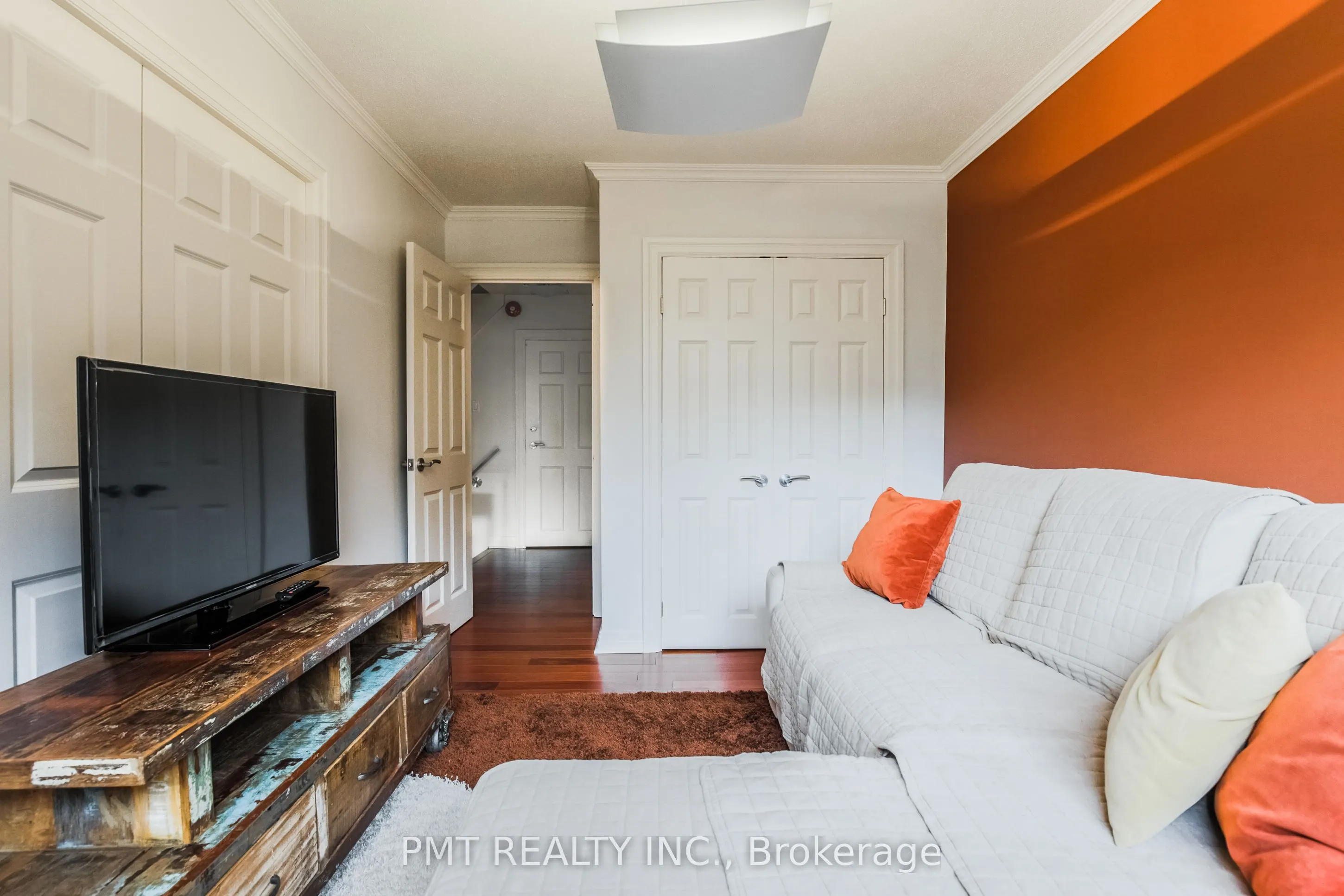 28 Admiral Road, #Th3