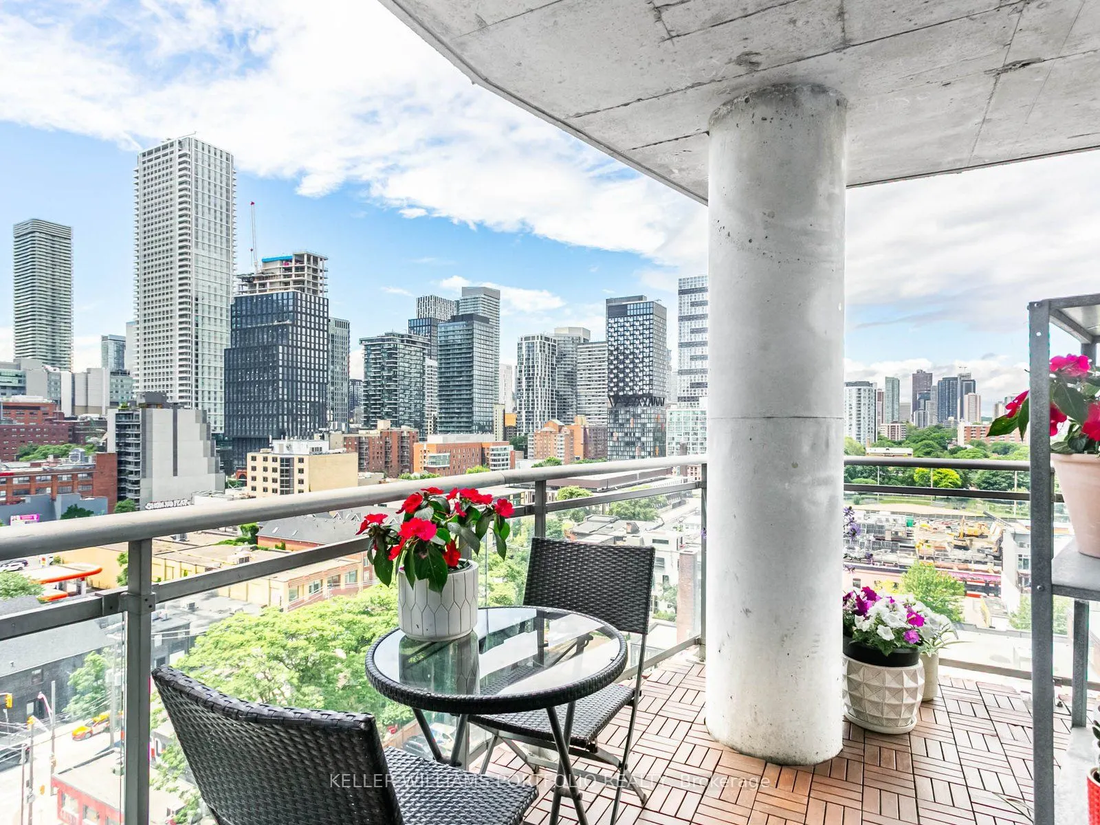 255 Richmond Street E, #1205