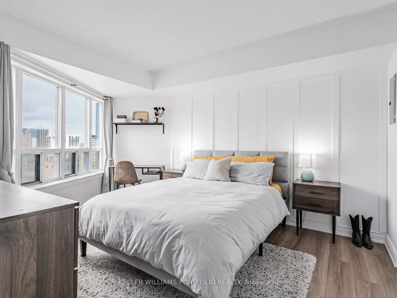 255 Richmond Street E, #1205