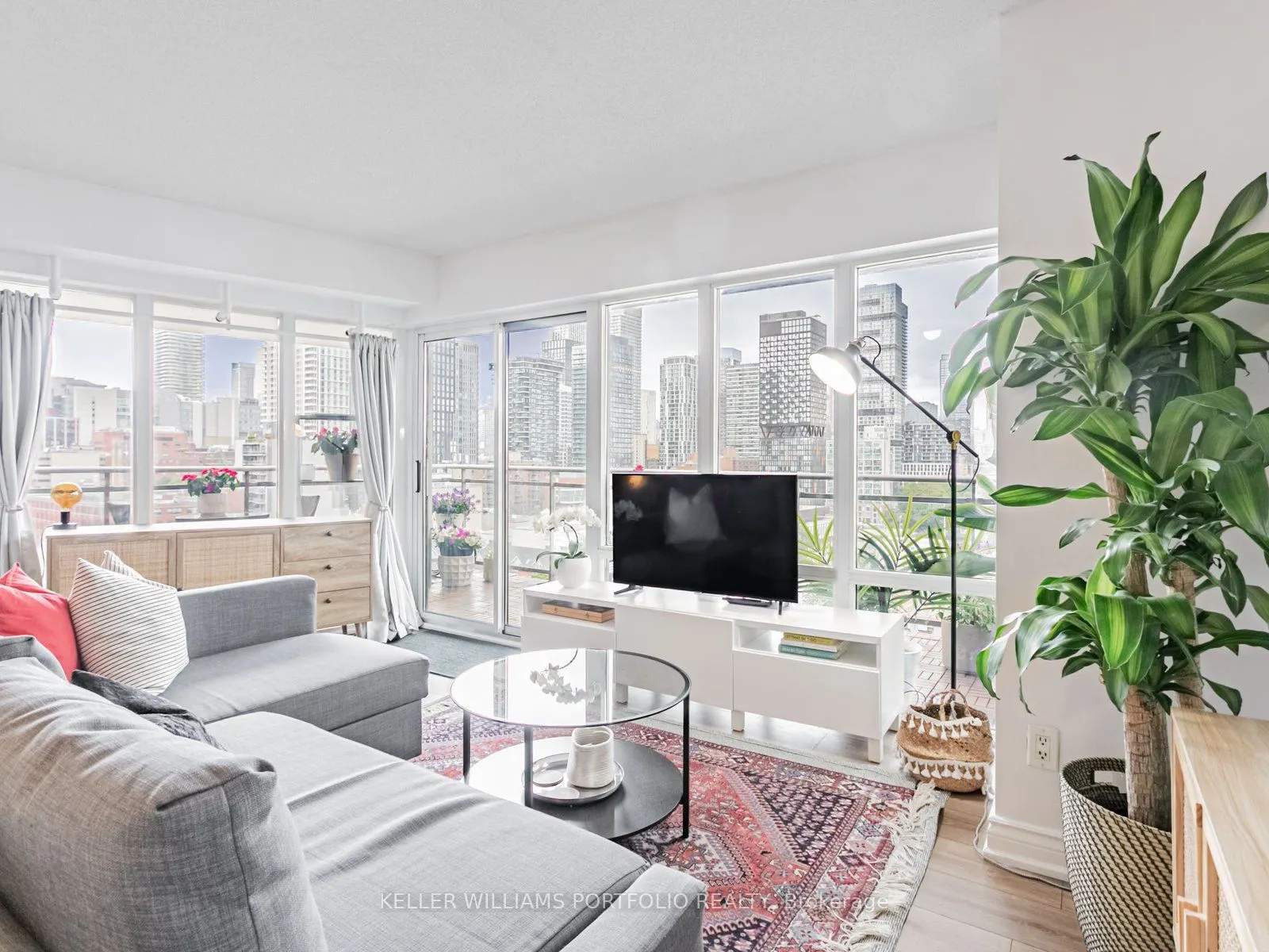 255 Richmond Street E, #1205