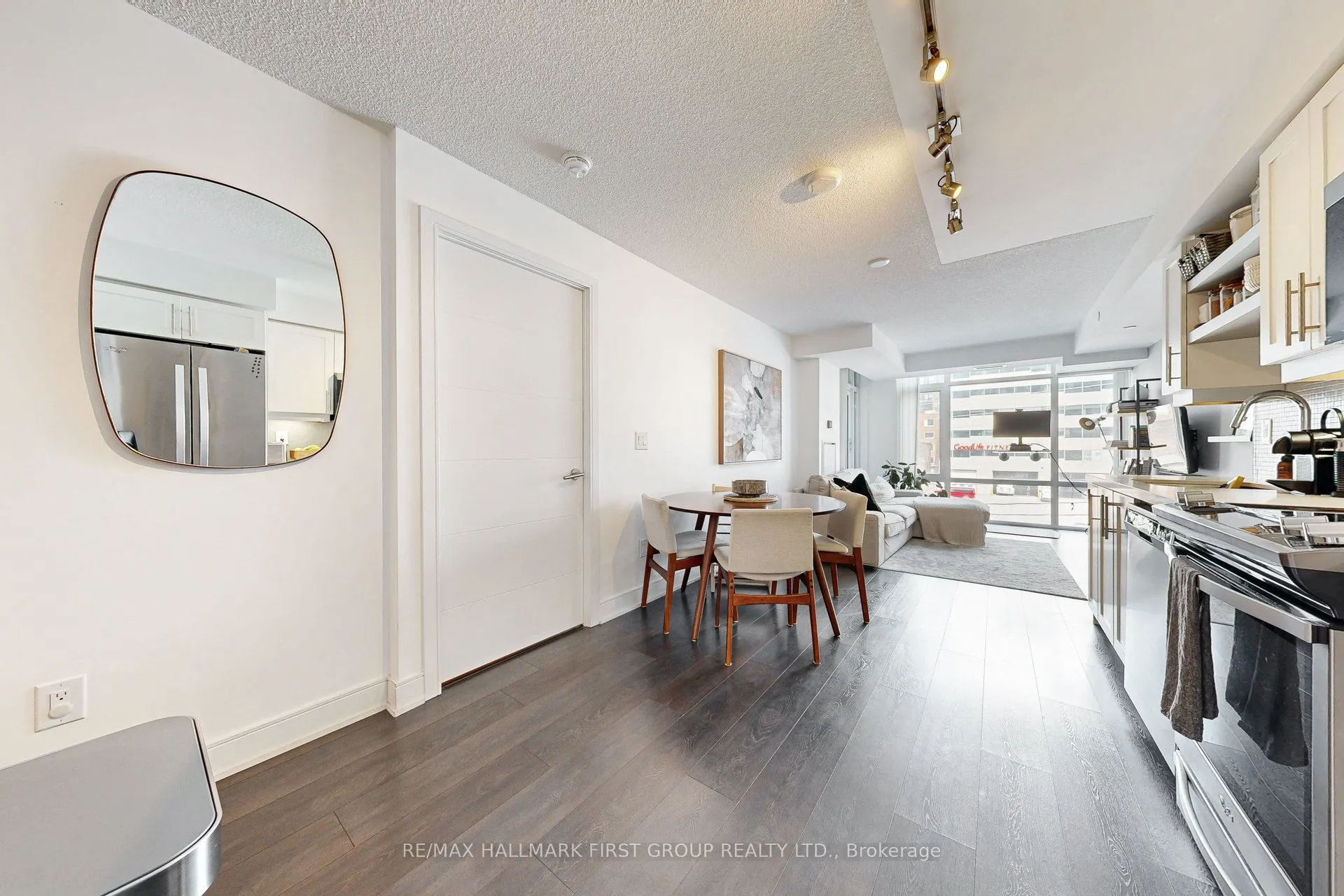 525 Adelaide Street W, #312
