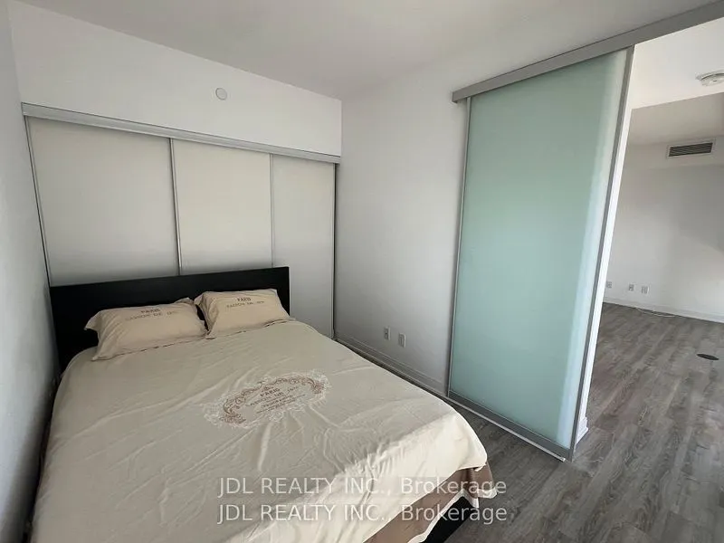 42 Charles Street E, #3609