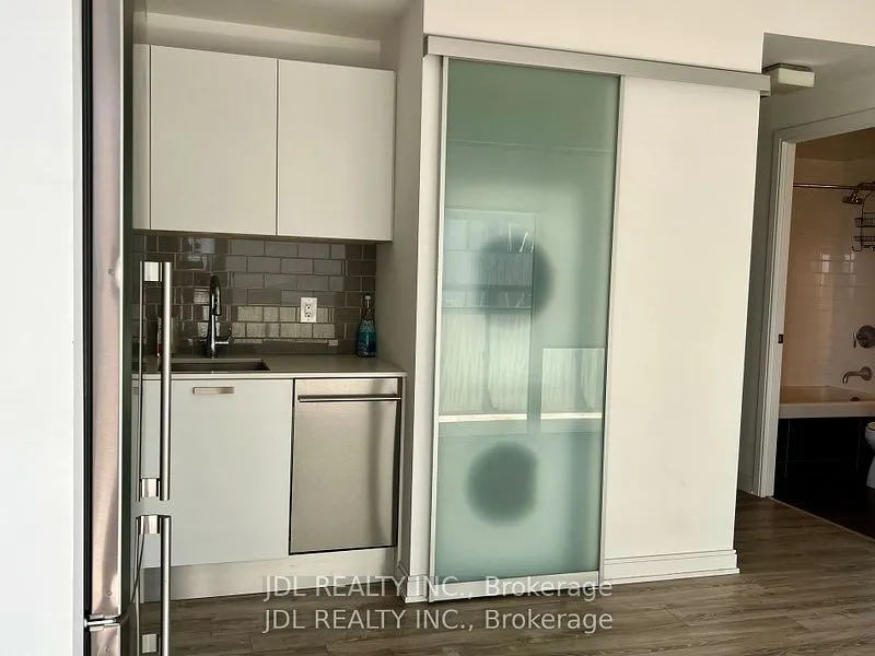 42 Charles Street E, #3609