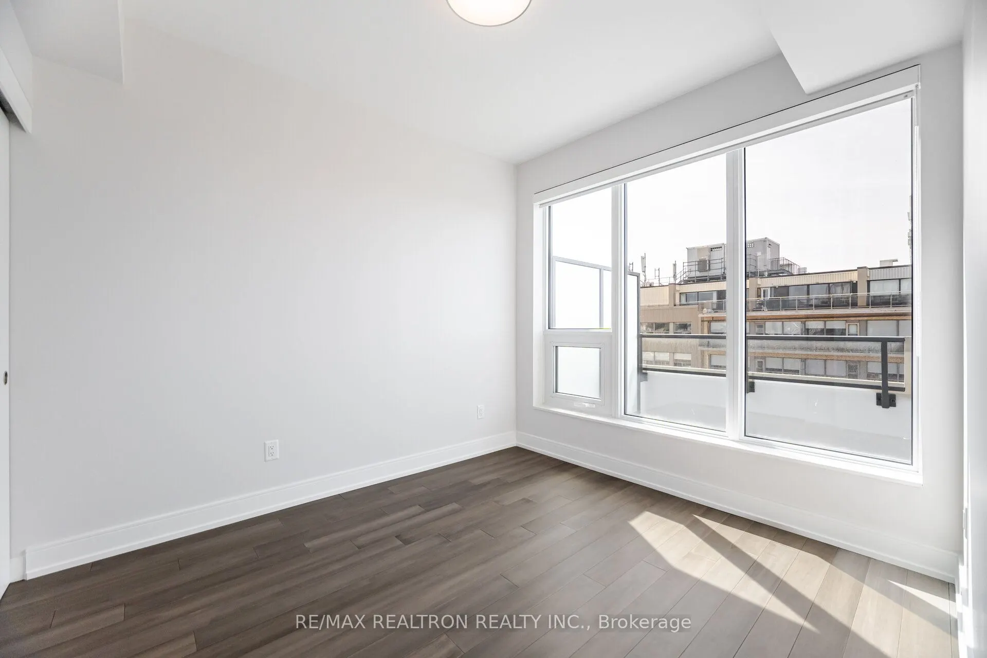 2525 Bathurst Street, #1105