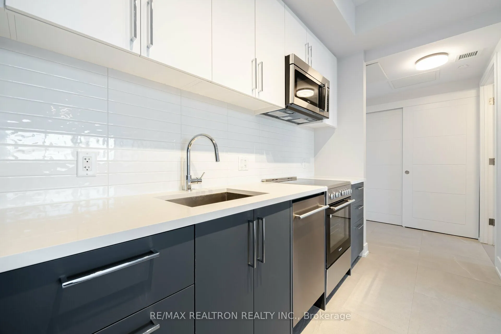 2525 Bathurst Street, #510