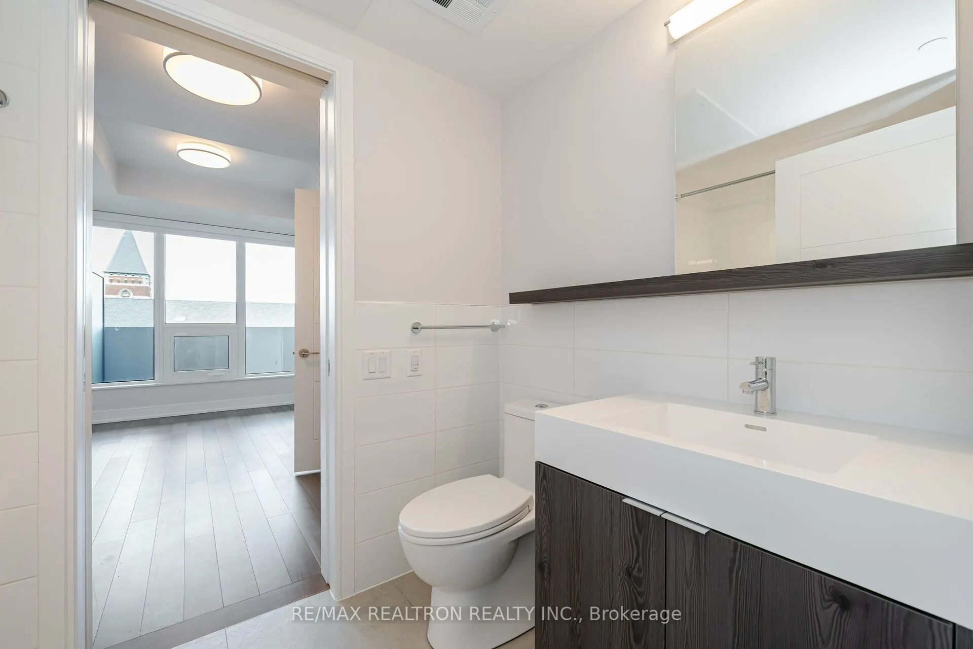 2525 Bathurst Street, #510