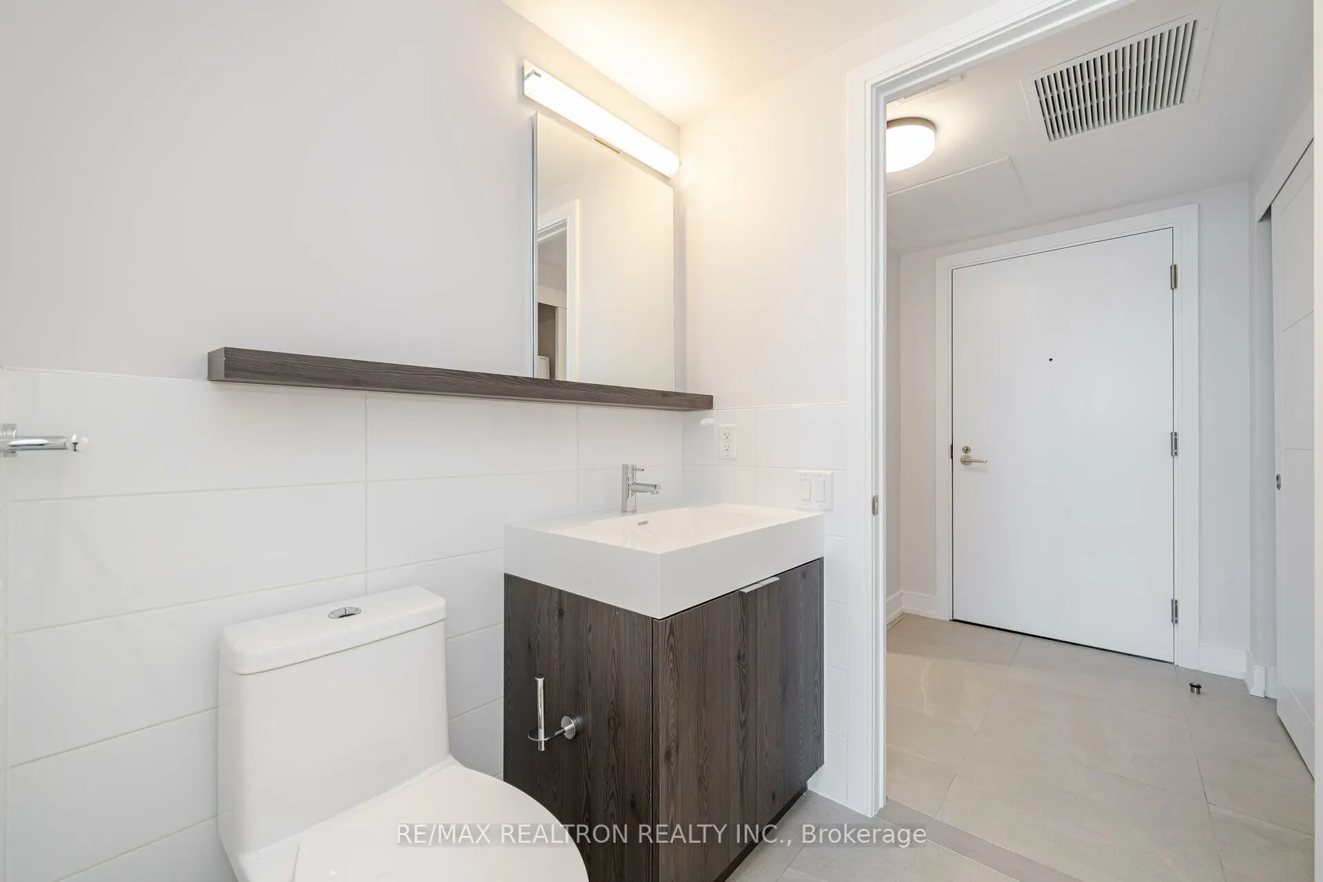 2525 Bathurst Street, #510