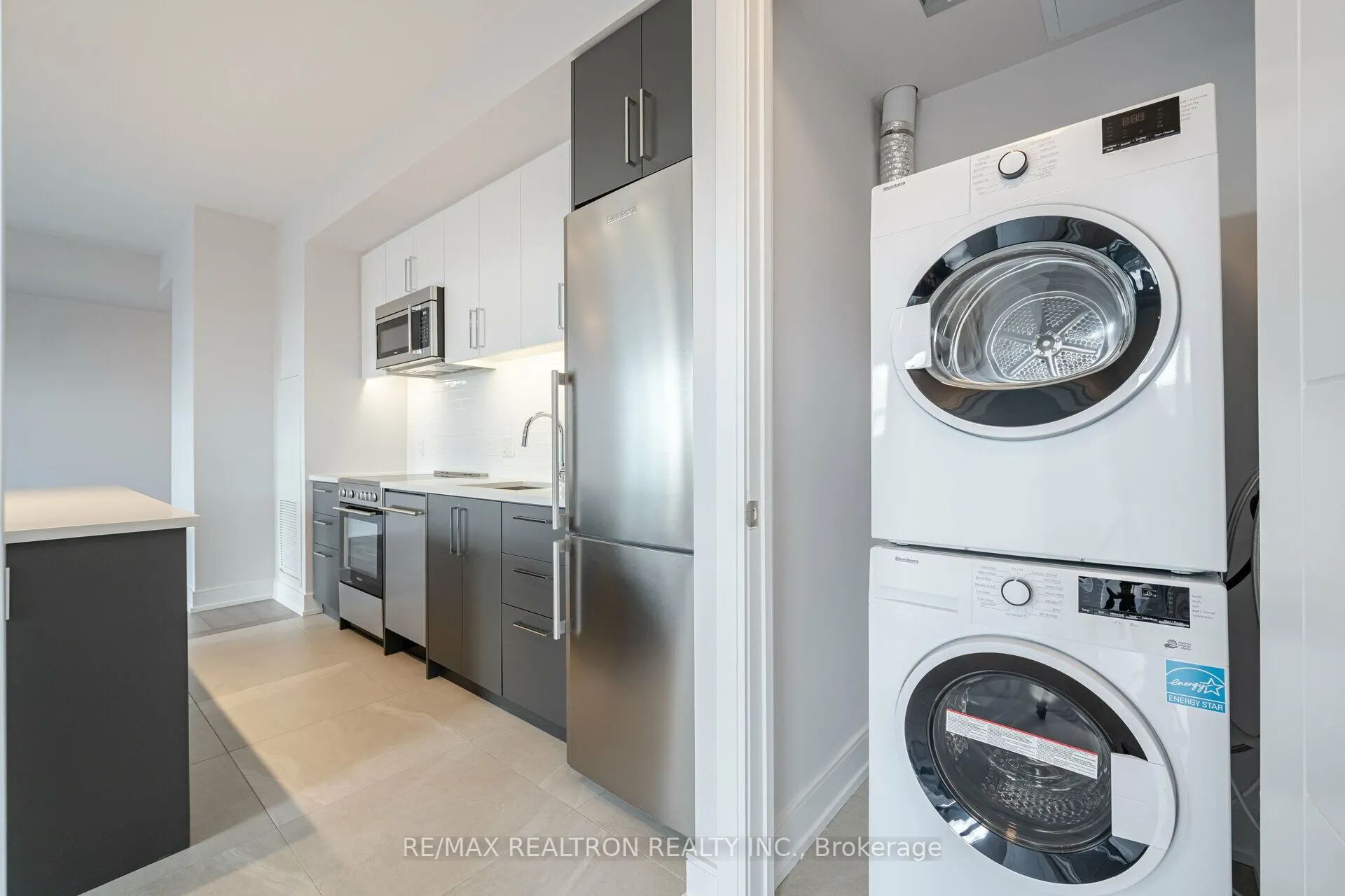2525 Bathurst Street, #1003