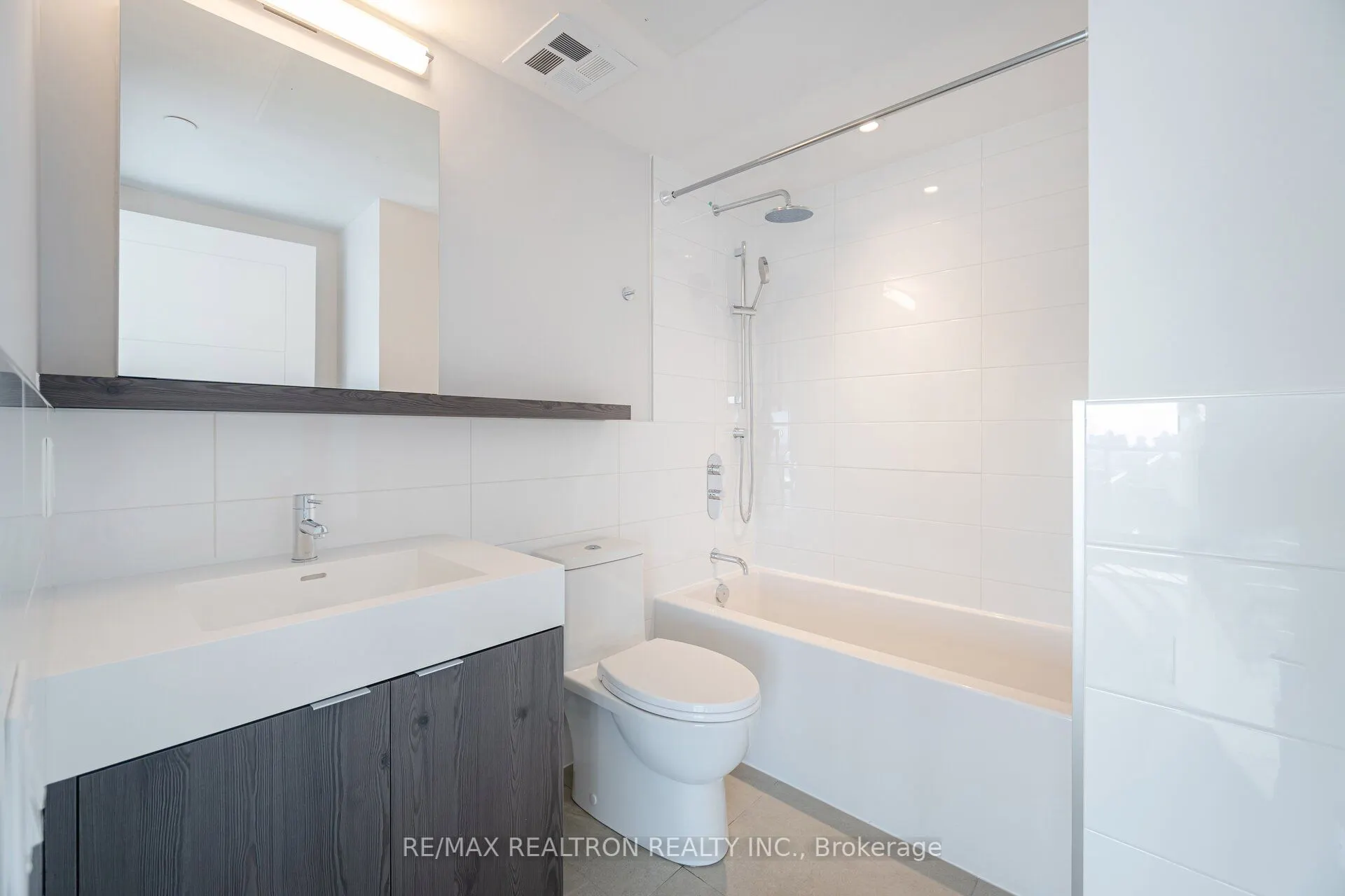 2525 Bathurst Street, #1110