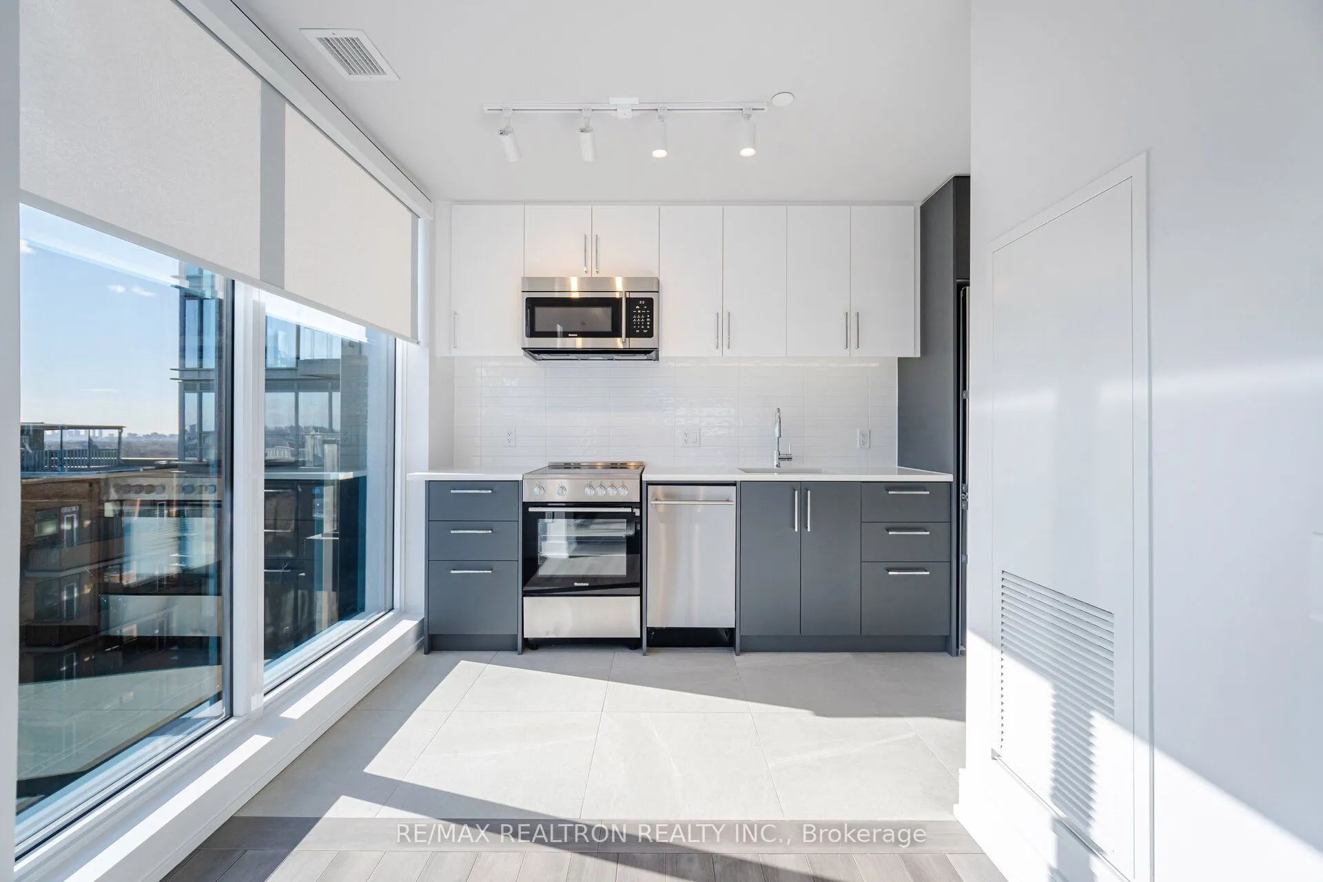 2525 Bathurst Street, #1110