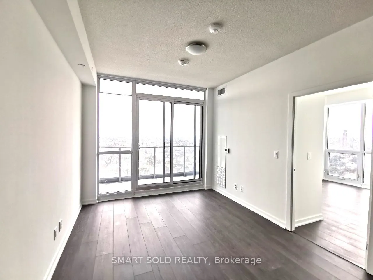36 Forest Manor Road, #1208