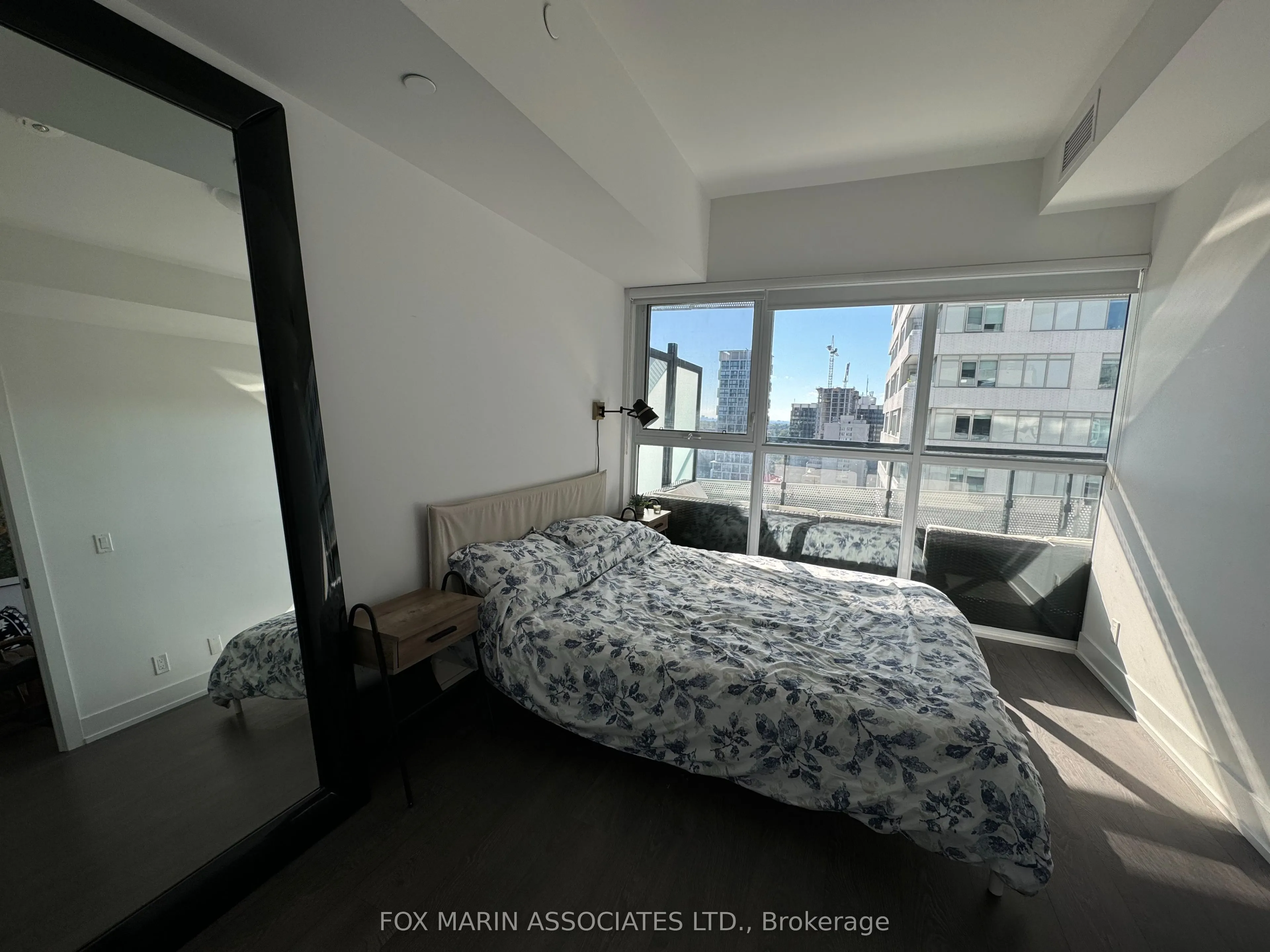 11 Lillian Street, #1506