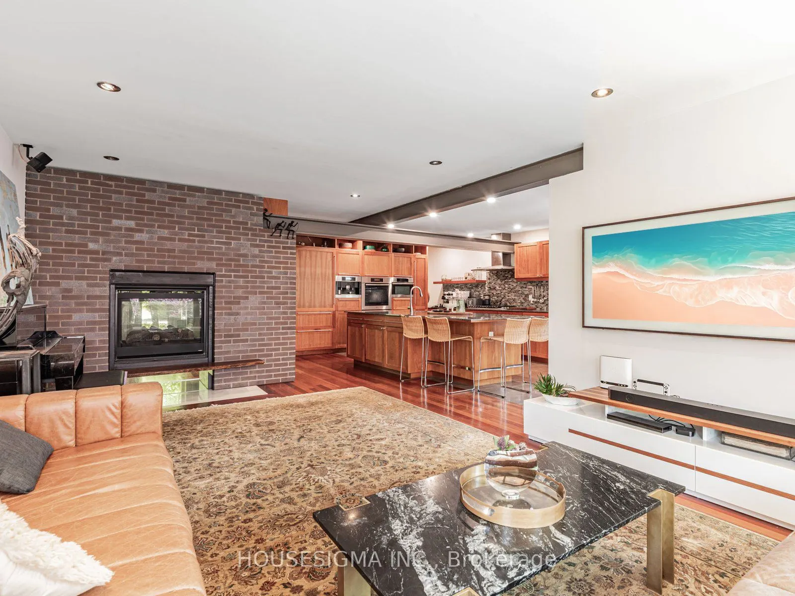 94 Laurentide Drive
