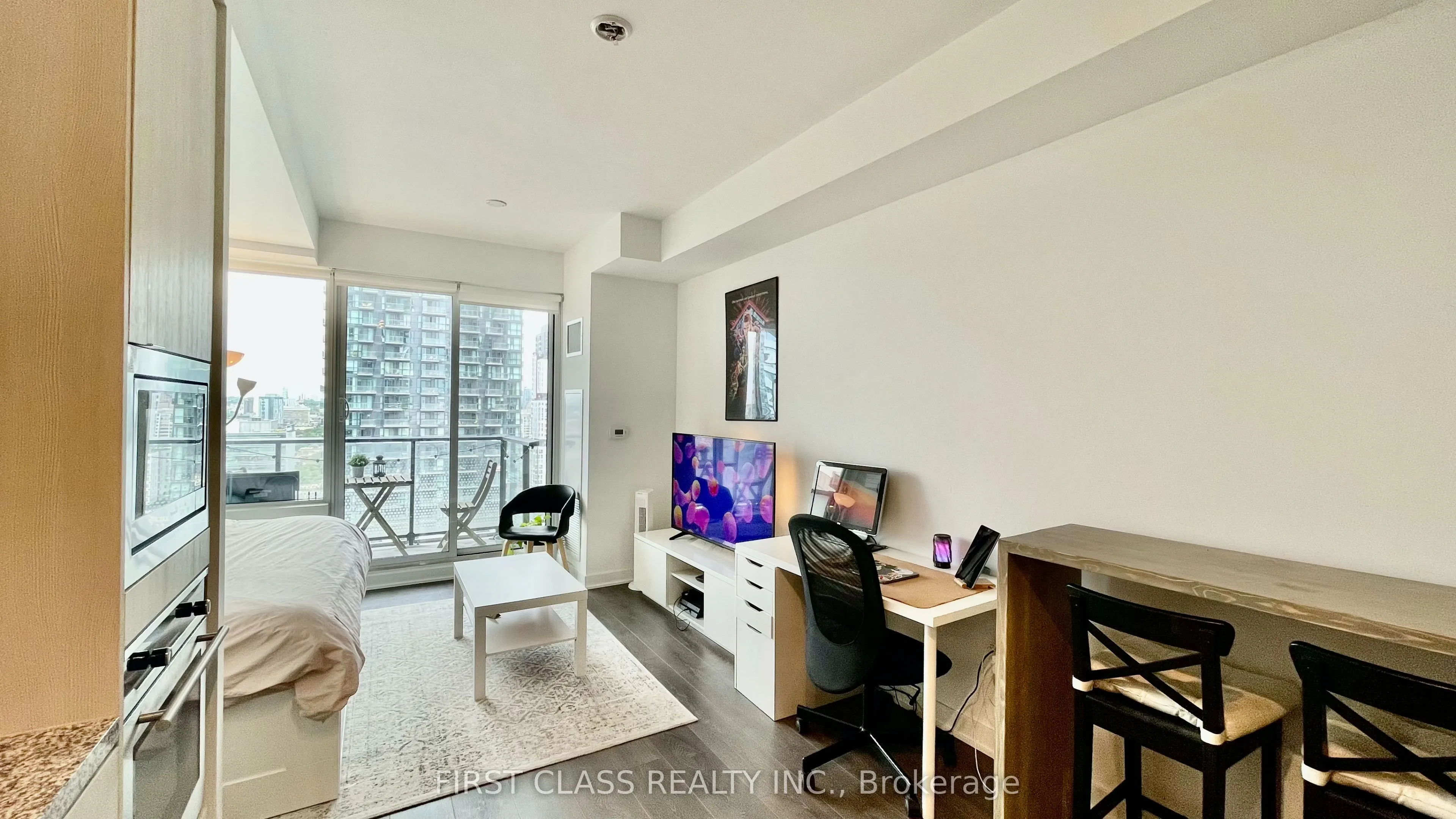 115 Blue Jays Way, #3210