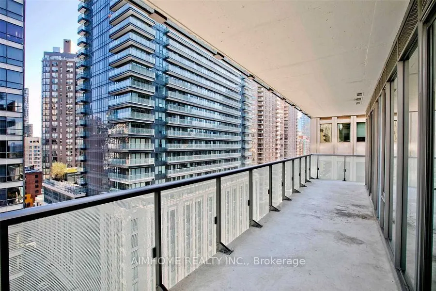 57 St Joseph Street, #1208